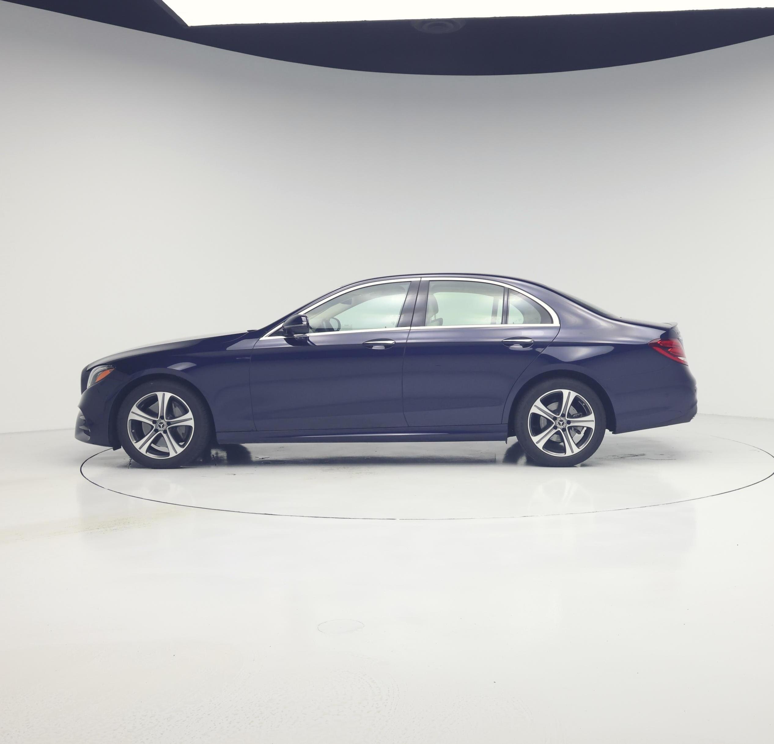 Thumbnail: 2020 Mercedes-Benz E-Class - 3