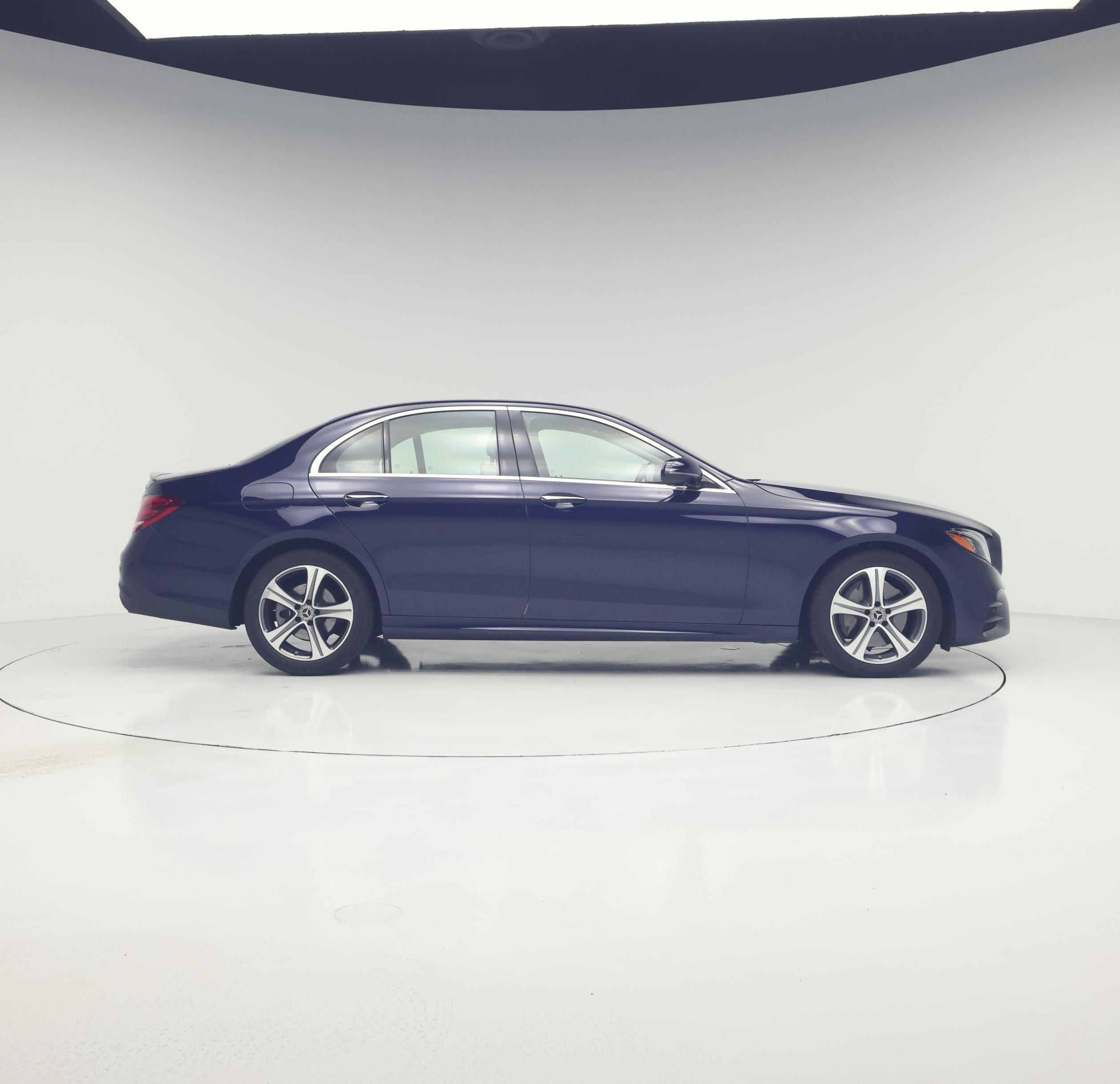 Thumbnail: 2020 Mercedes-Benz E-Class - 7