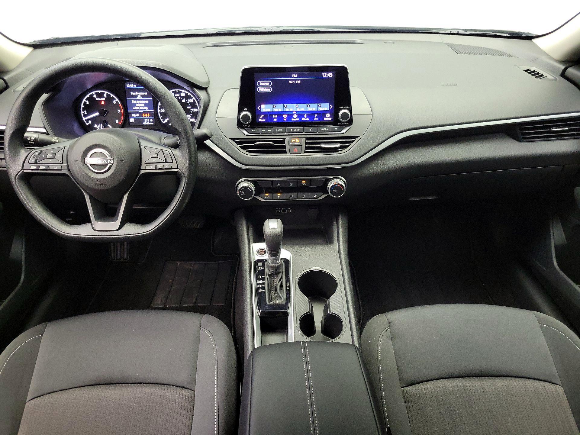 Thumbnail: 2025 Nissan Altima - 9