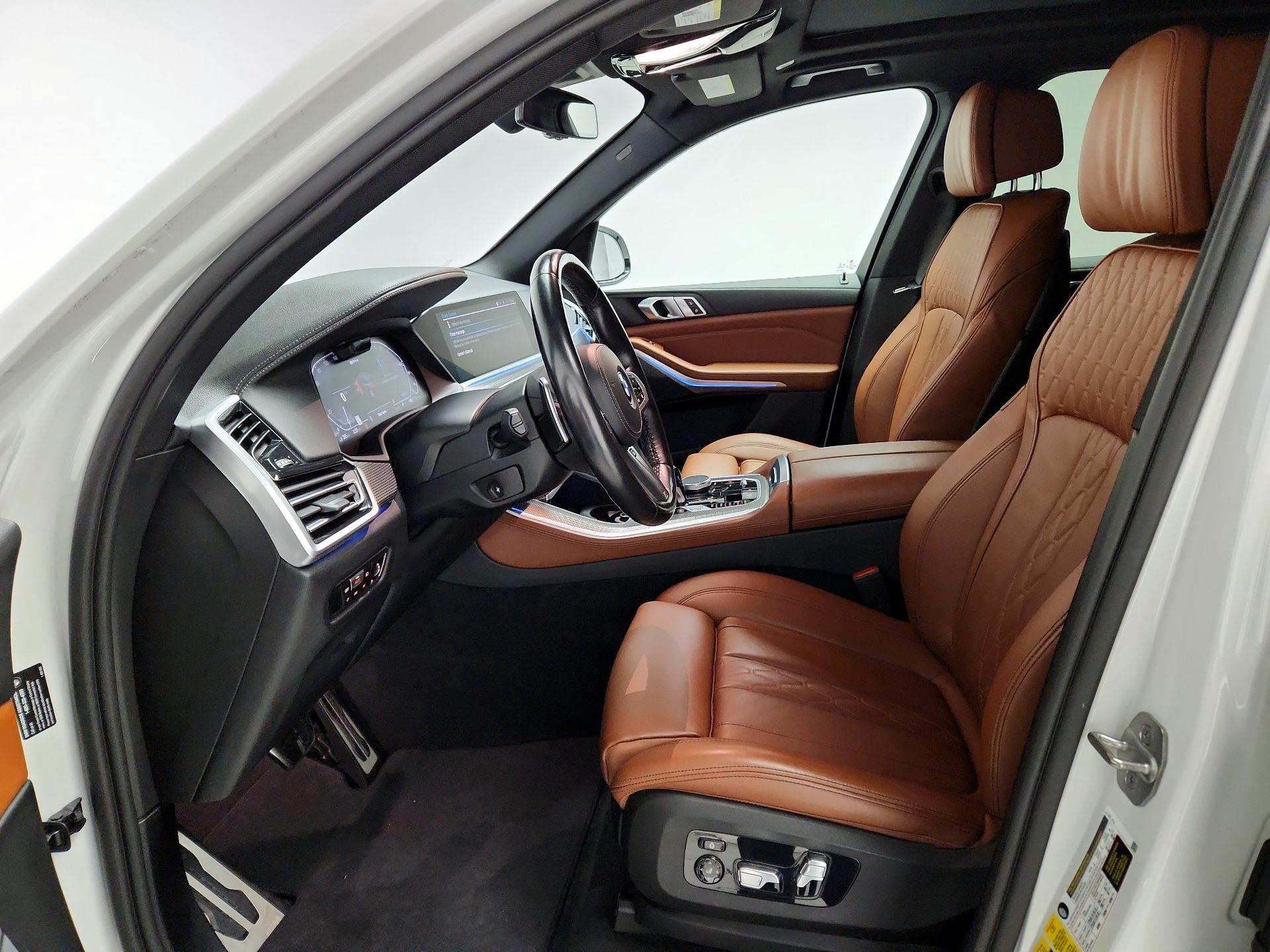 Thumbnail: 2022 BMW X5 - 11
