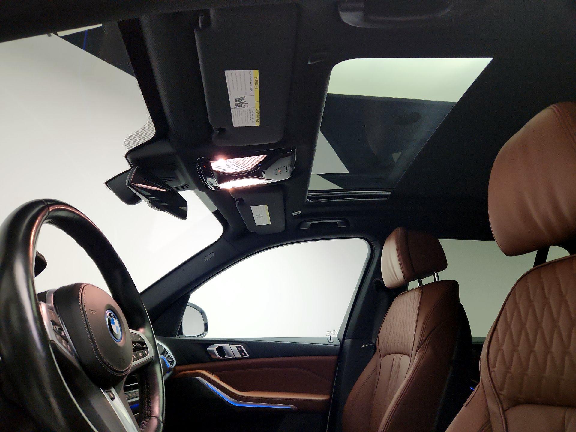 Thumbnail: 2022 BMW X5 - 20