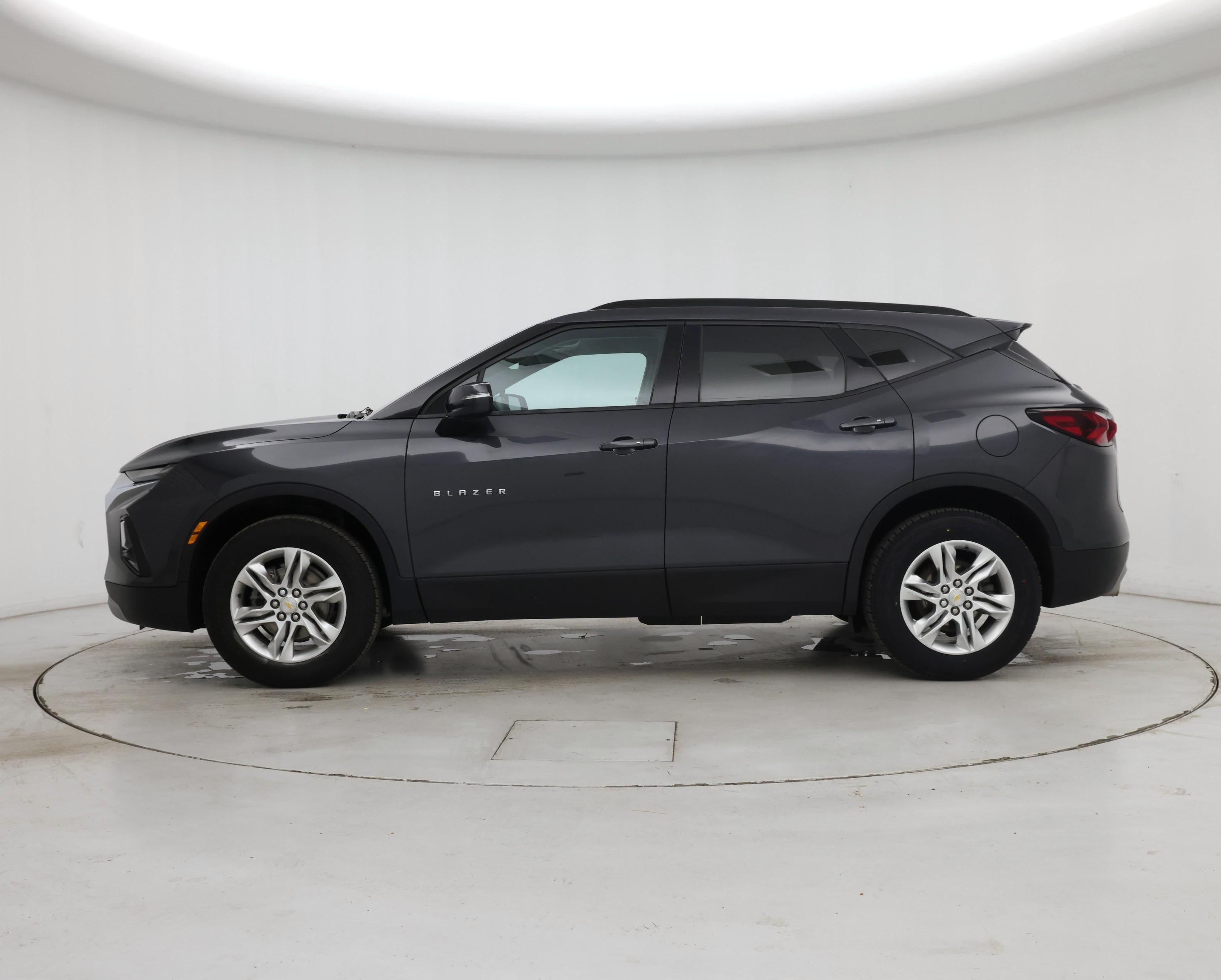 Thumbnail: 2022 Chevrolet Blazer - 3