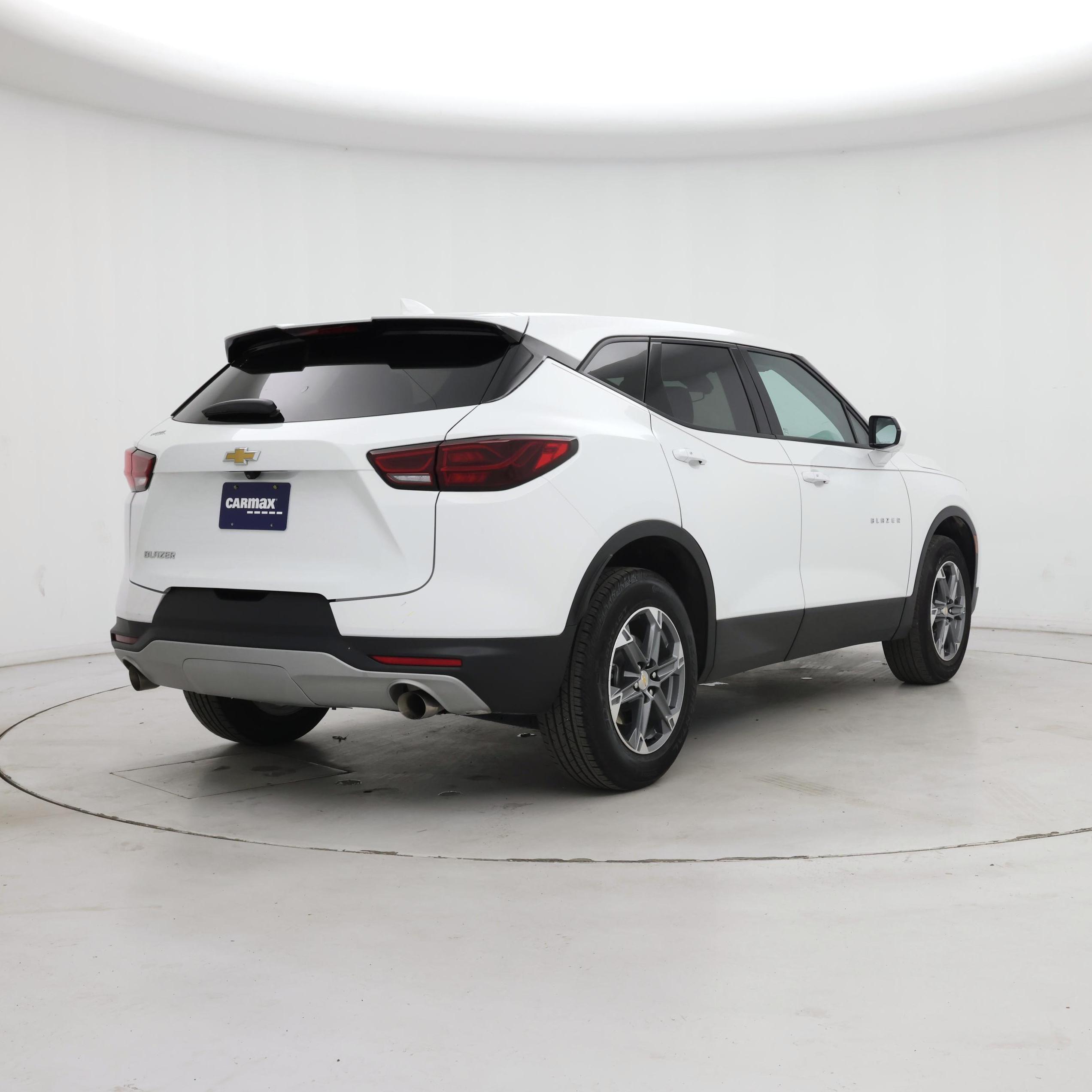 Thumbnail: 2023 Chevrolet Blazer - 8