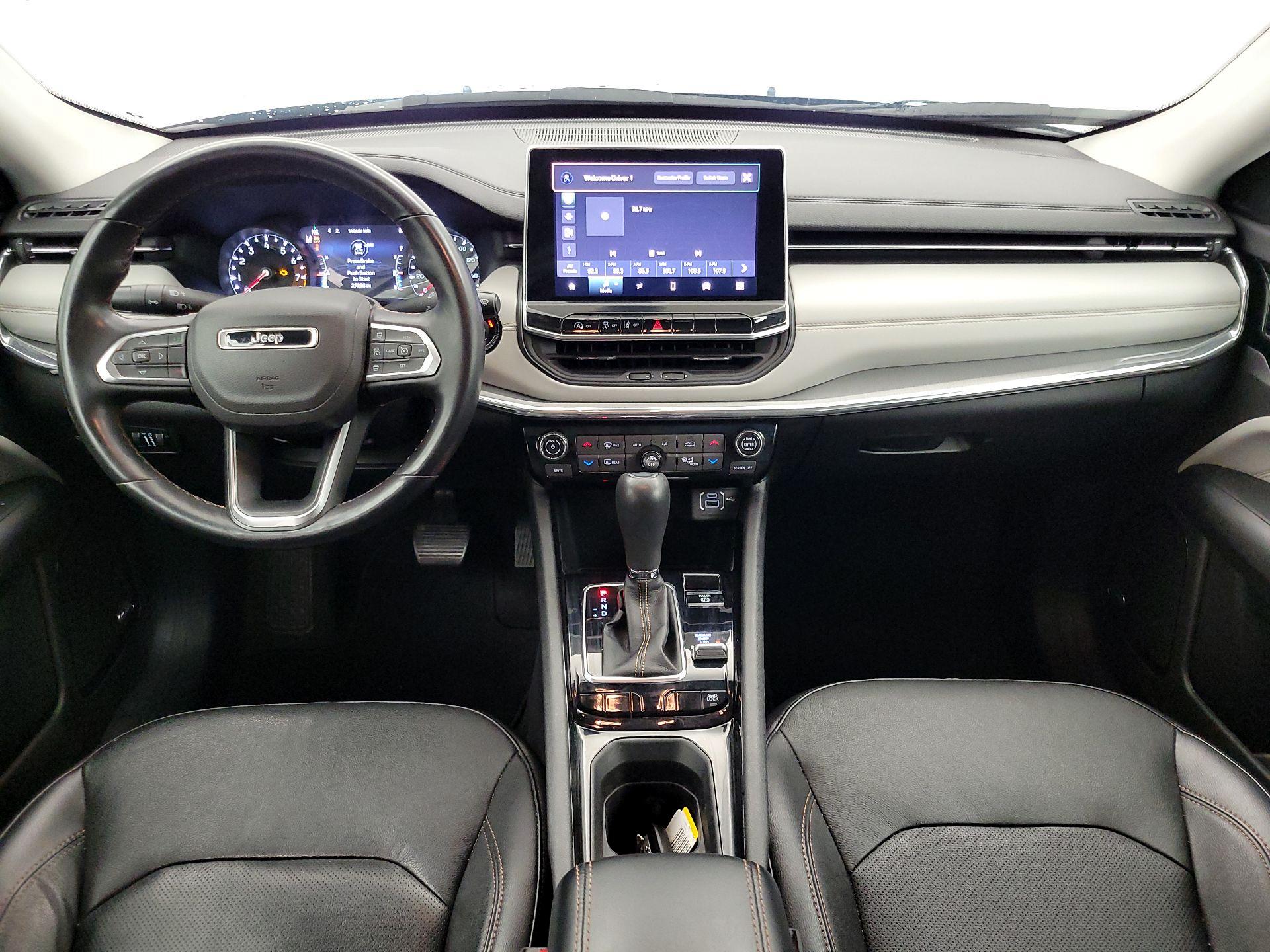 Thumbnail: 2022 Jeep Compass - 9