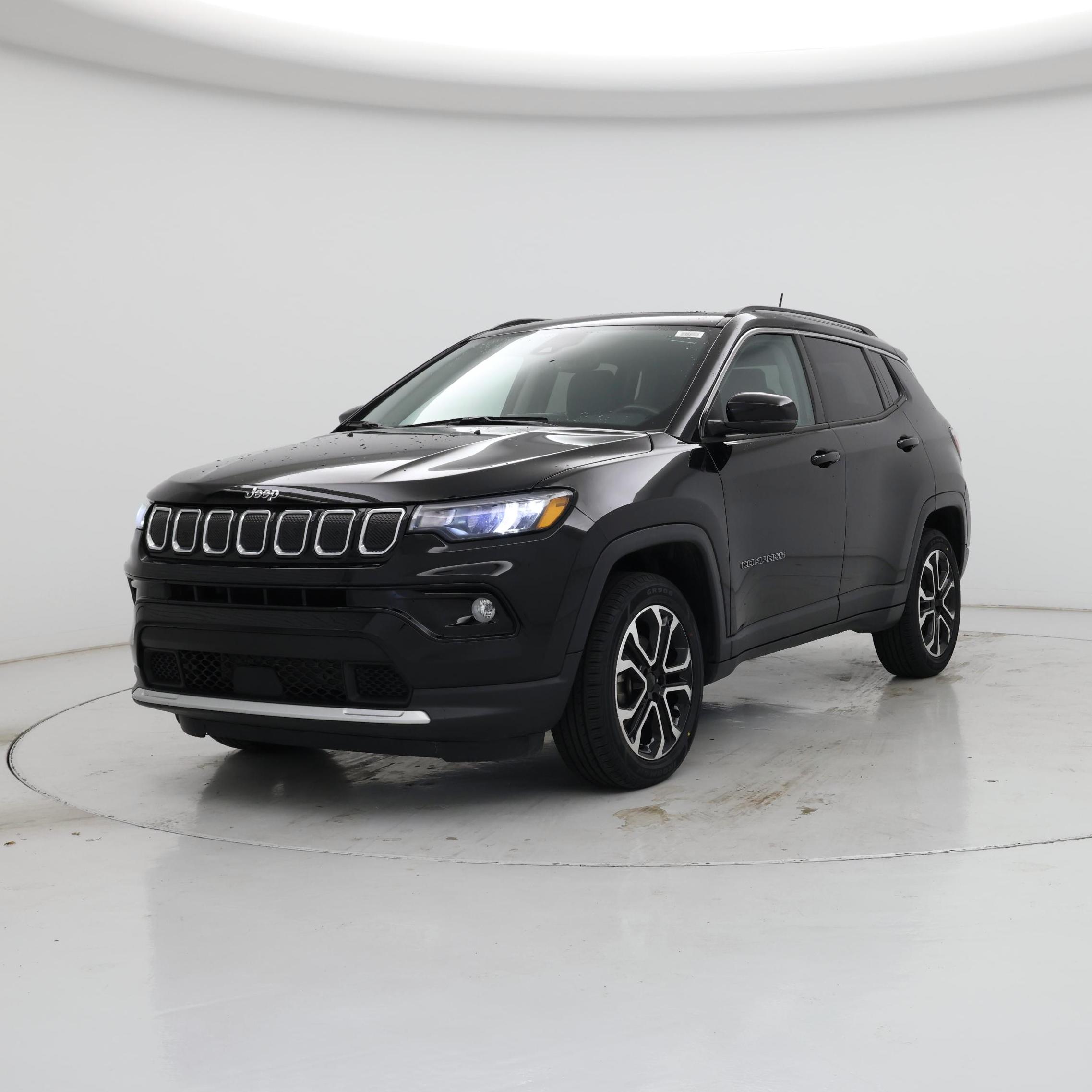 Thumbnail: 2022 Jeep Compass - 4