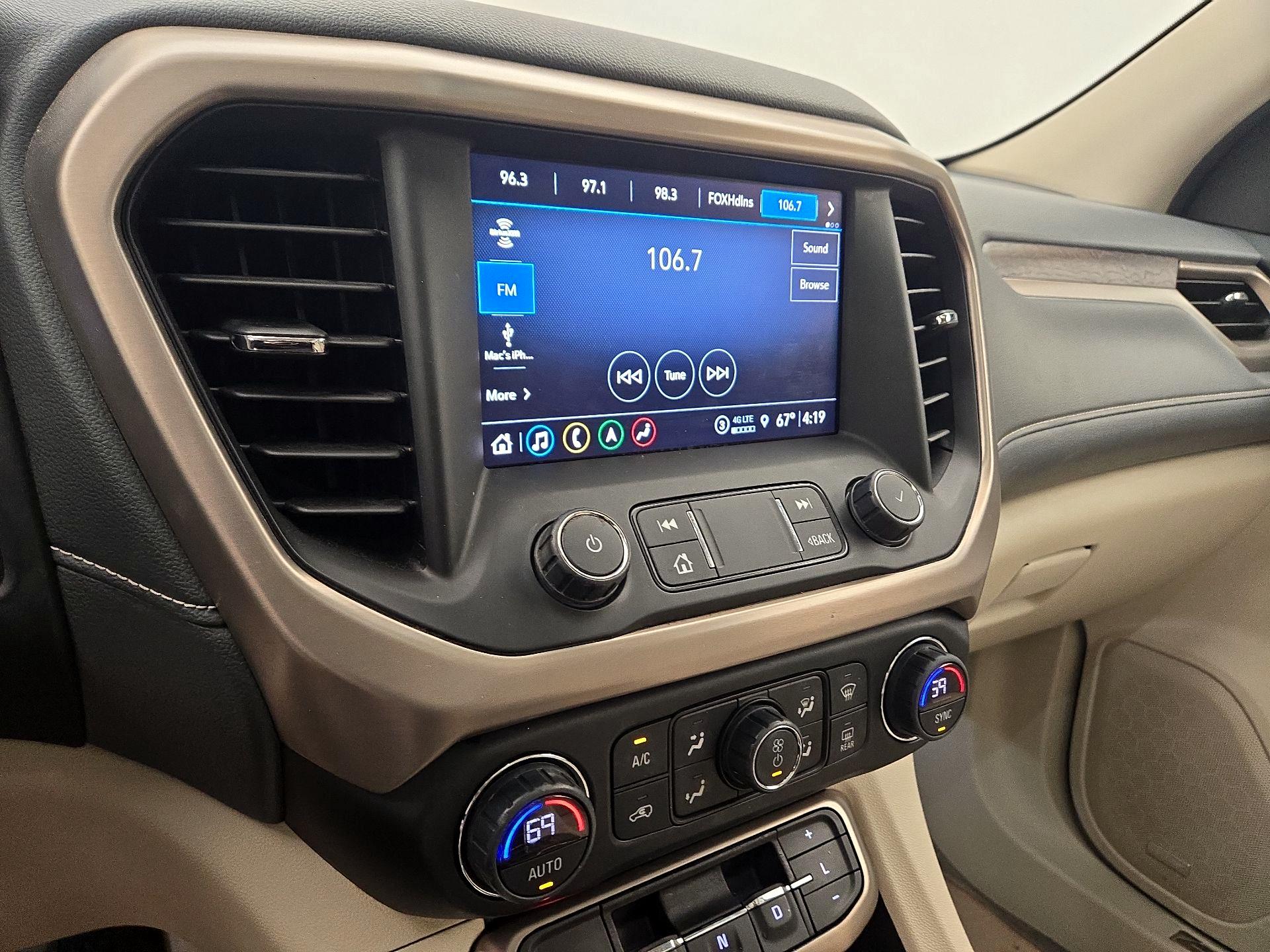 Thumbnail: 2022 GMC Acadia - 16