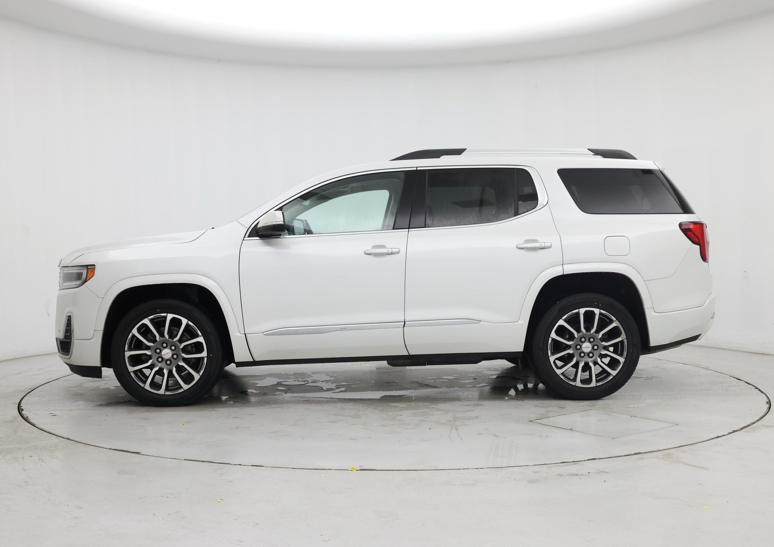 Thumbnail: 2022 GMC Acadia - 3