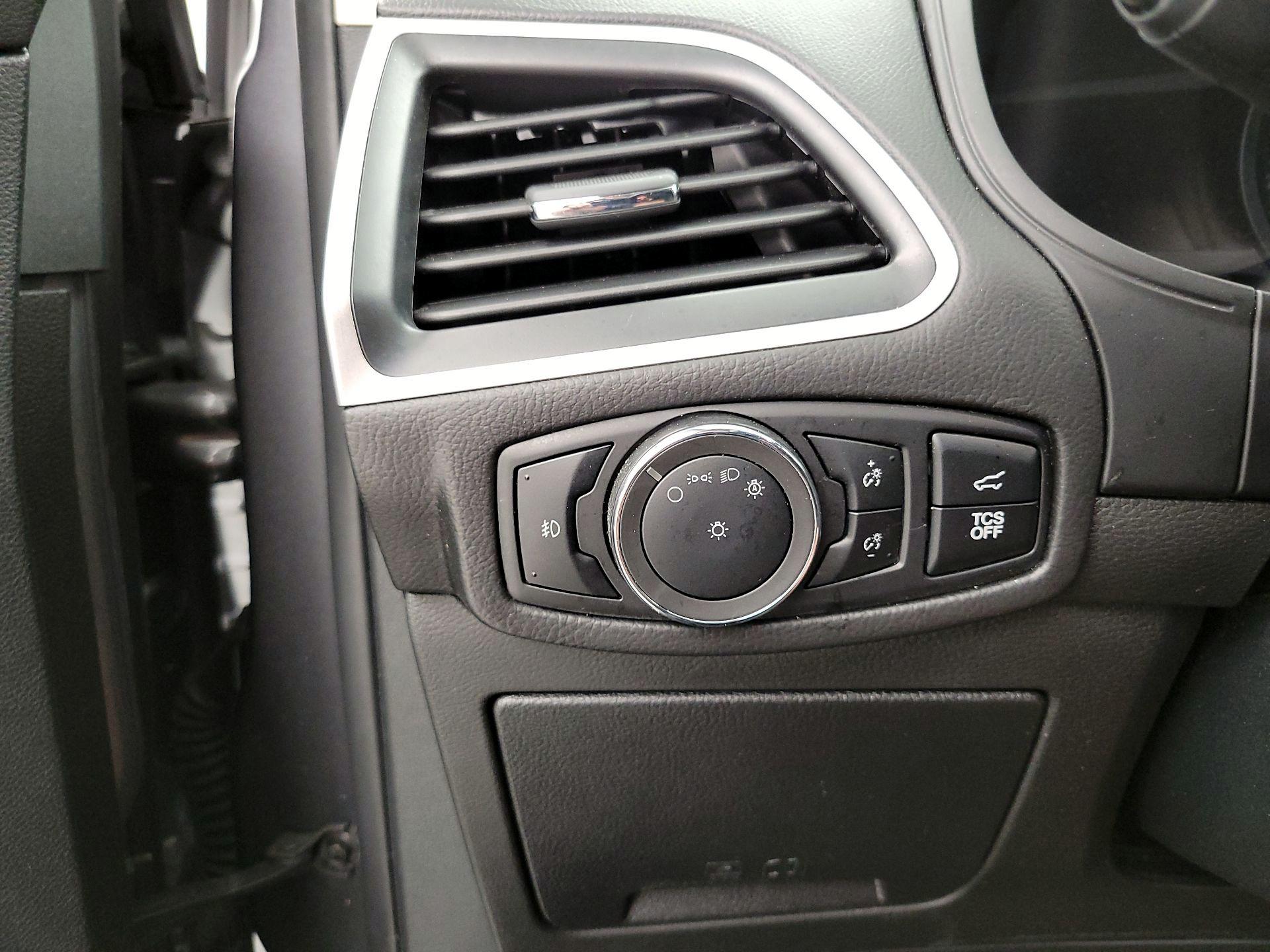 Thumbnail: 2024 Ford Edge - 13