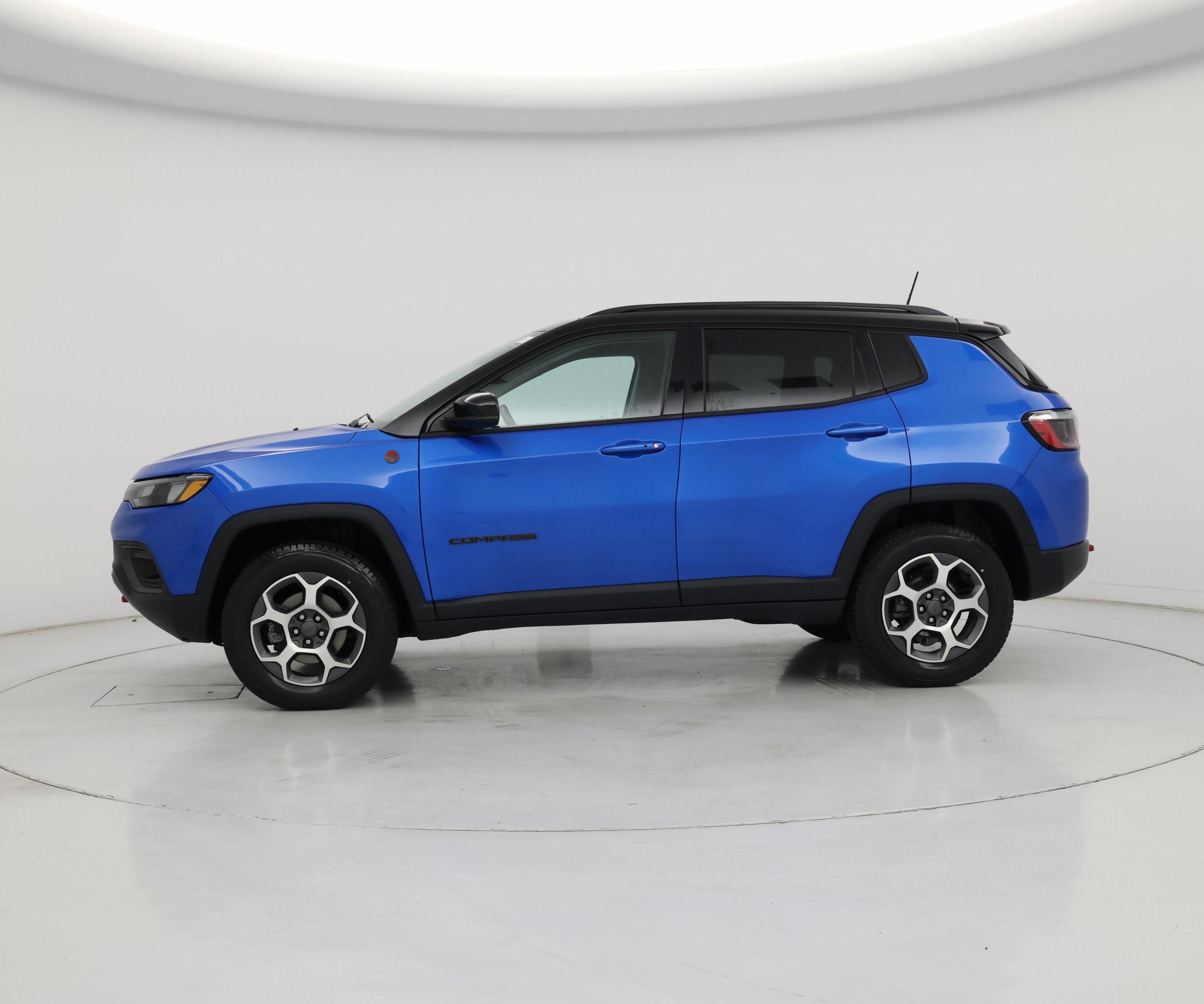Thumbnail: 2022 Jeep Compass - 3