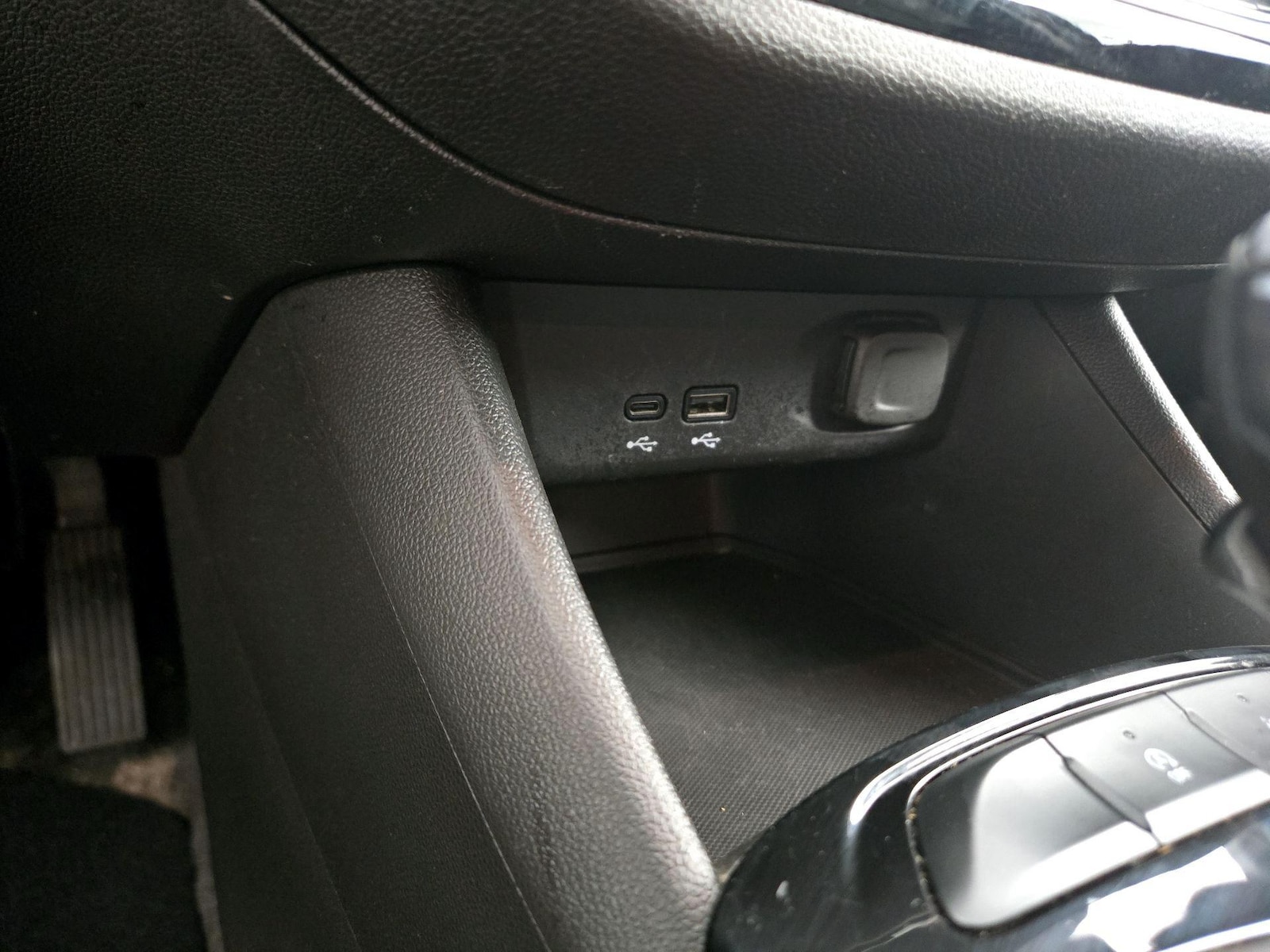 2024 Buick Envista Sport Touring - Photo 19