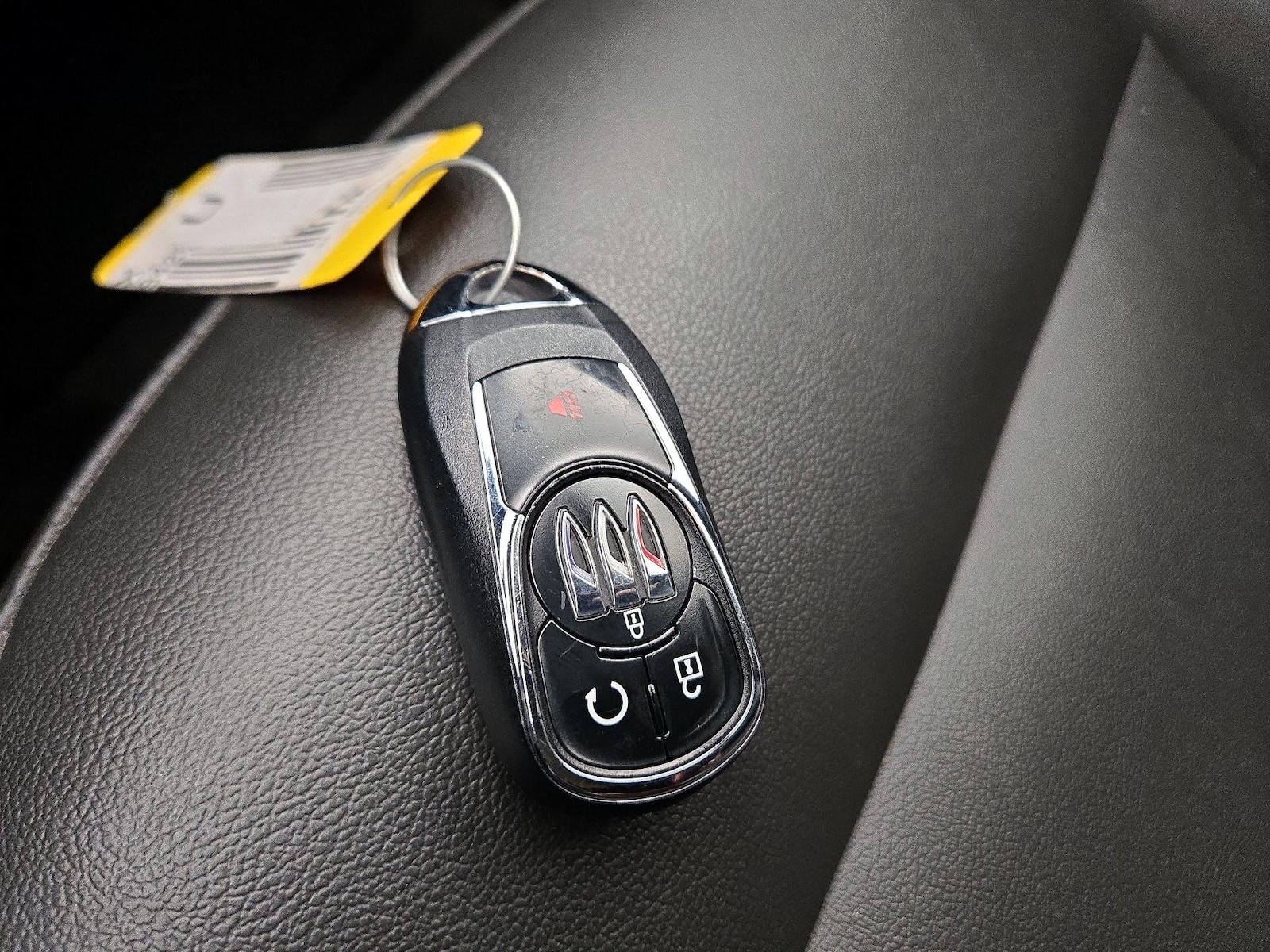 2024 Buick Envista Sport Touring - Photo 23