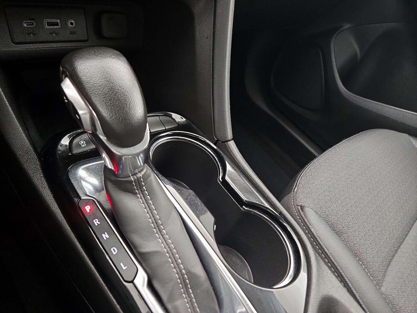 2022 Buick Encore GX Preferred - Photo 18