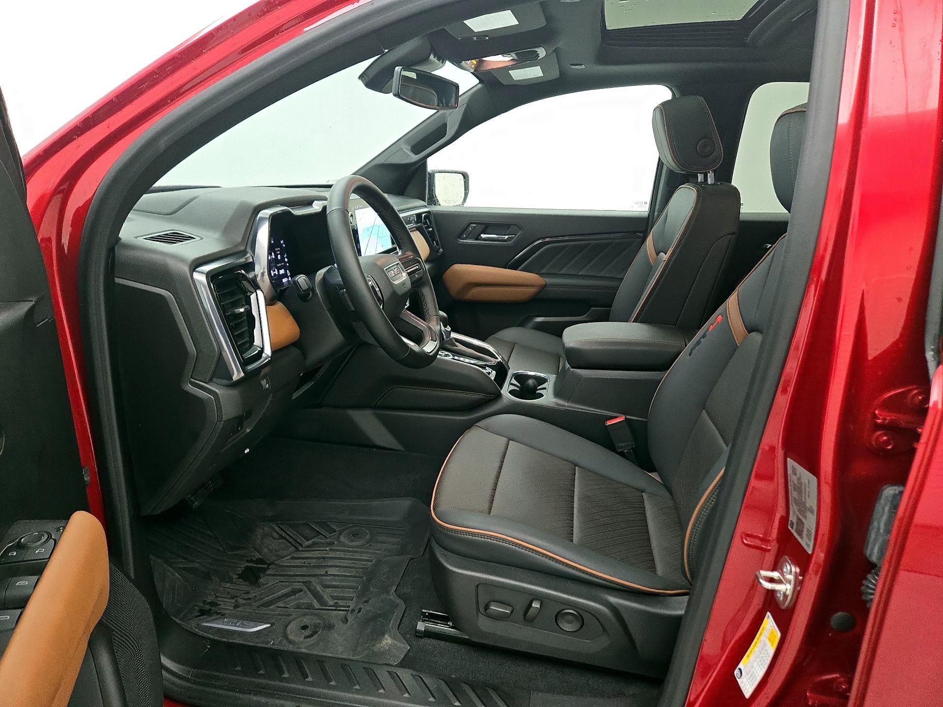 Thumbnail: 2023 GMC Canyon - 11