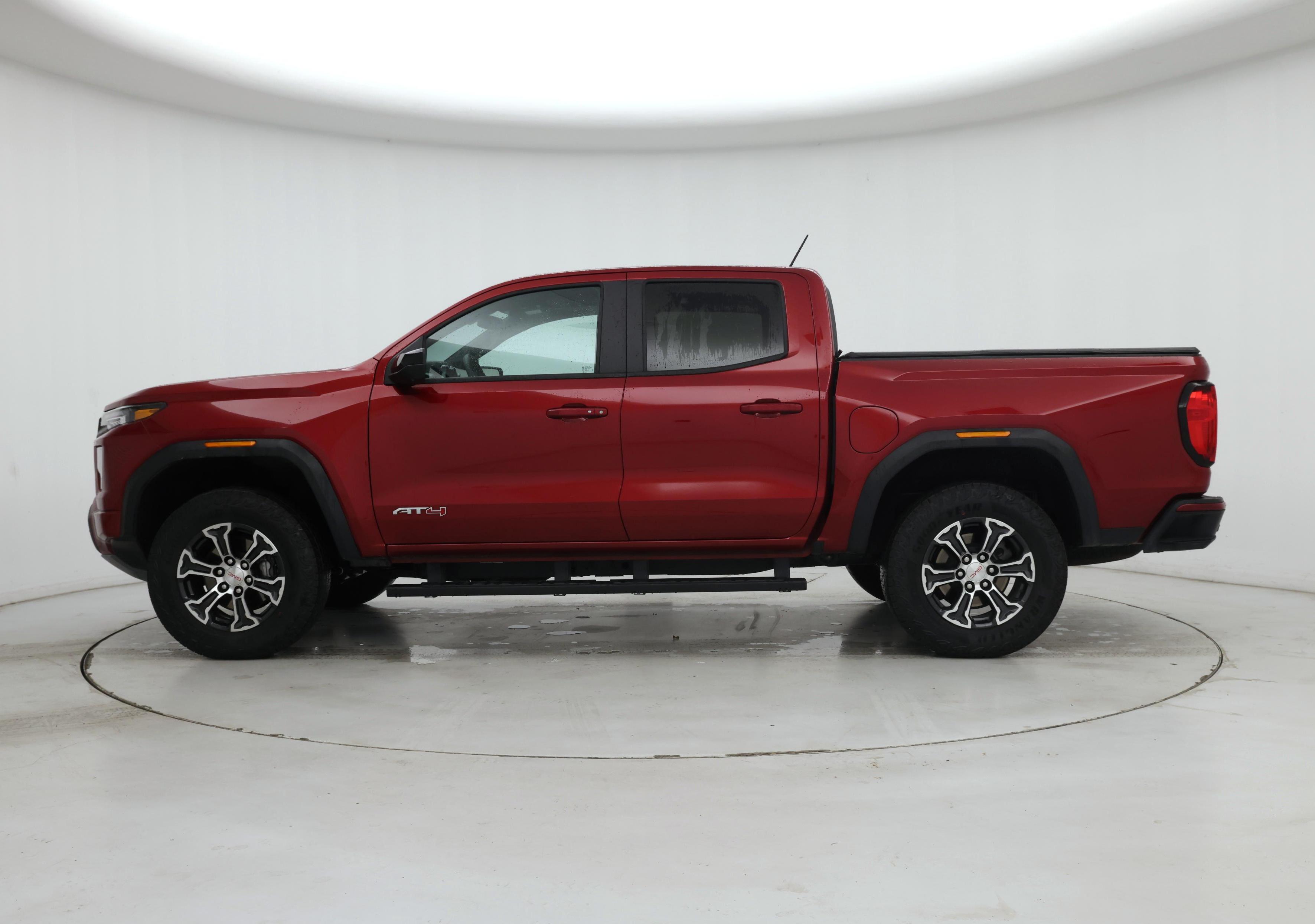 Thumbnail: 2023 GMC Canyon - 3