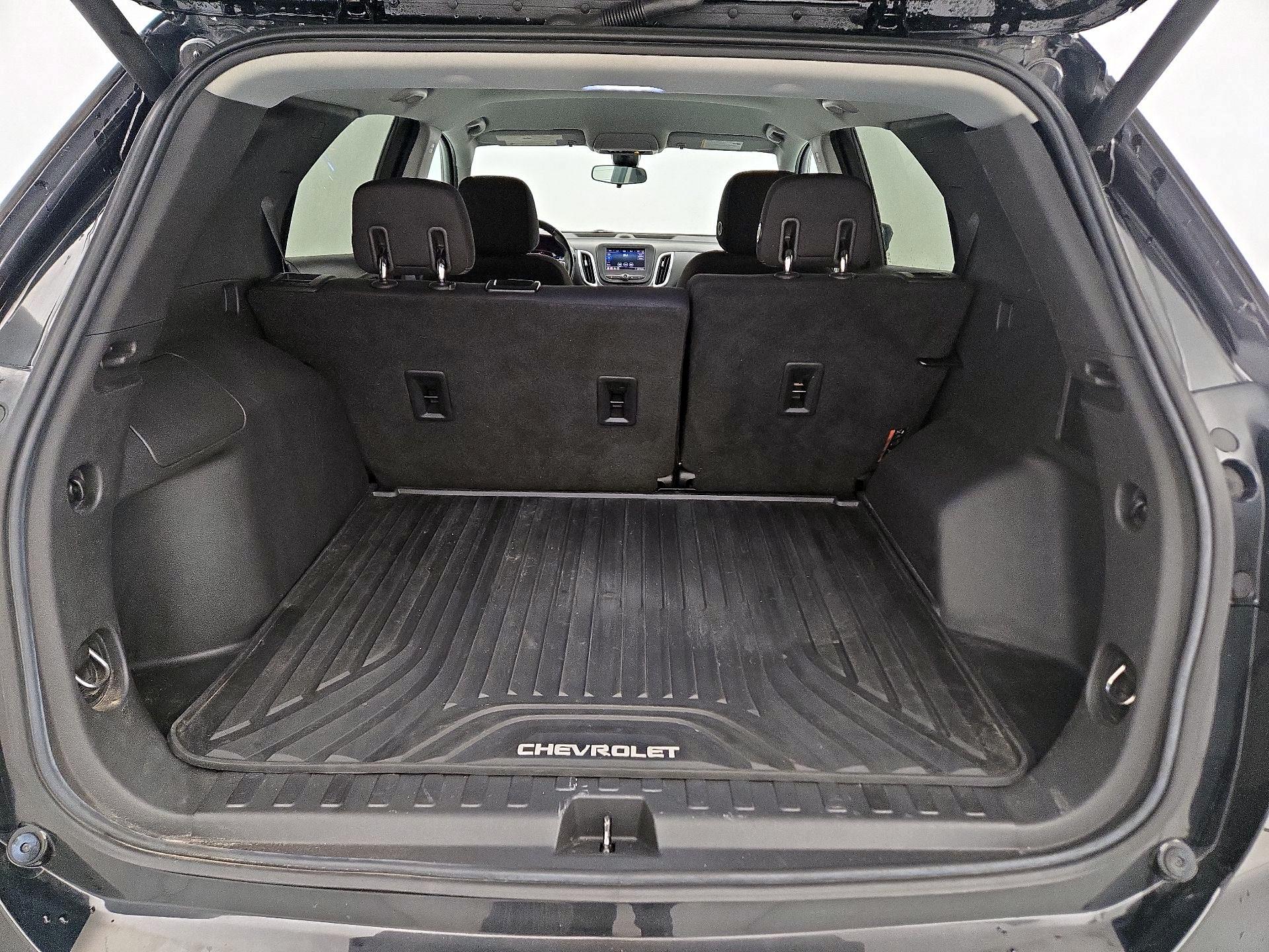 Thumbnail: 2020 Chevrolet Equinox - 20