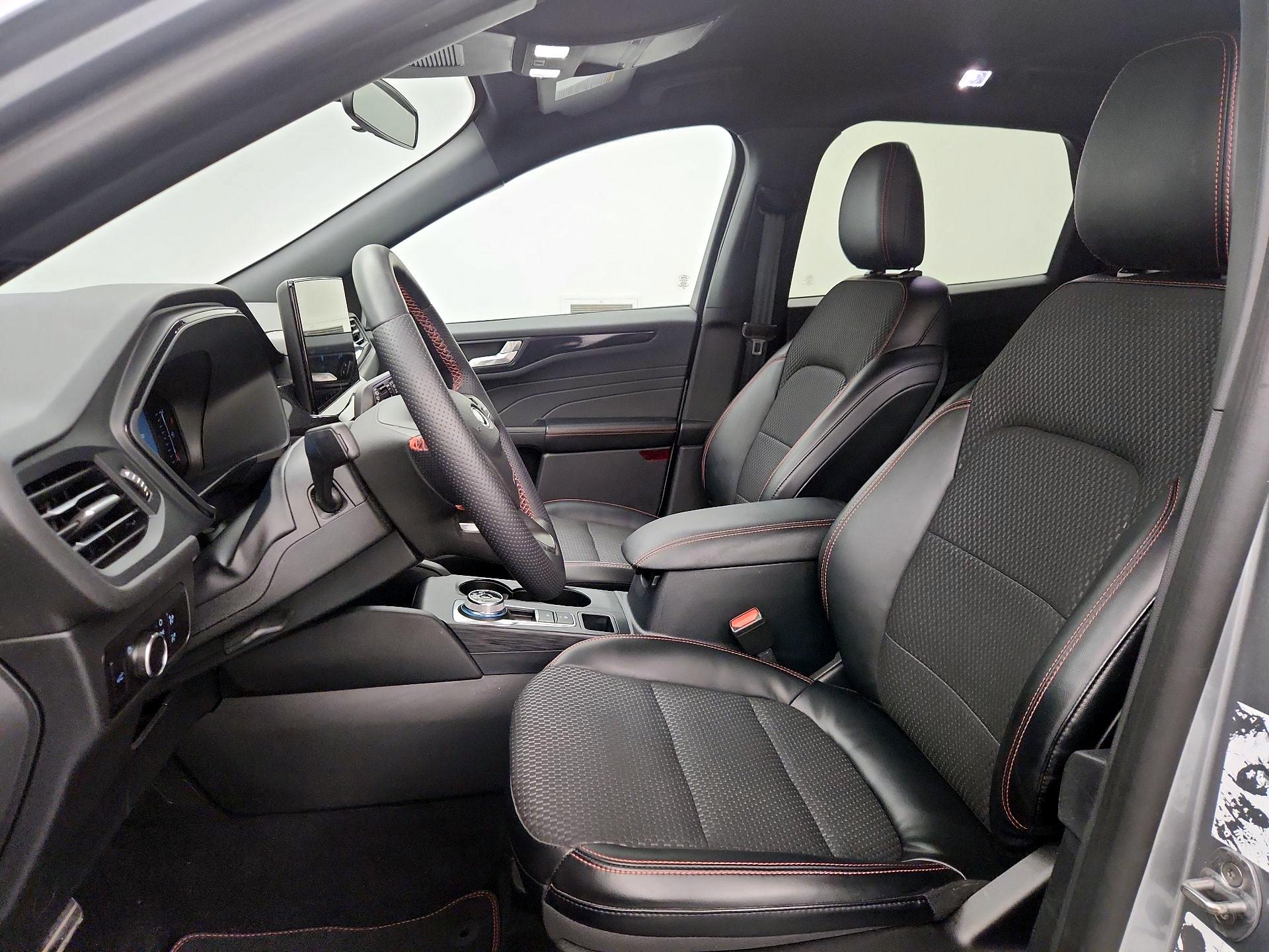 Thumbnail: 2023 Ford Escape - 11