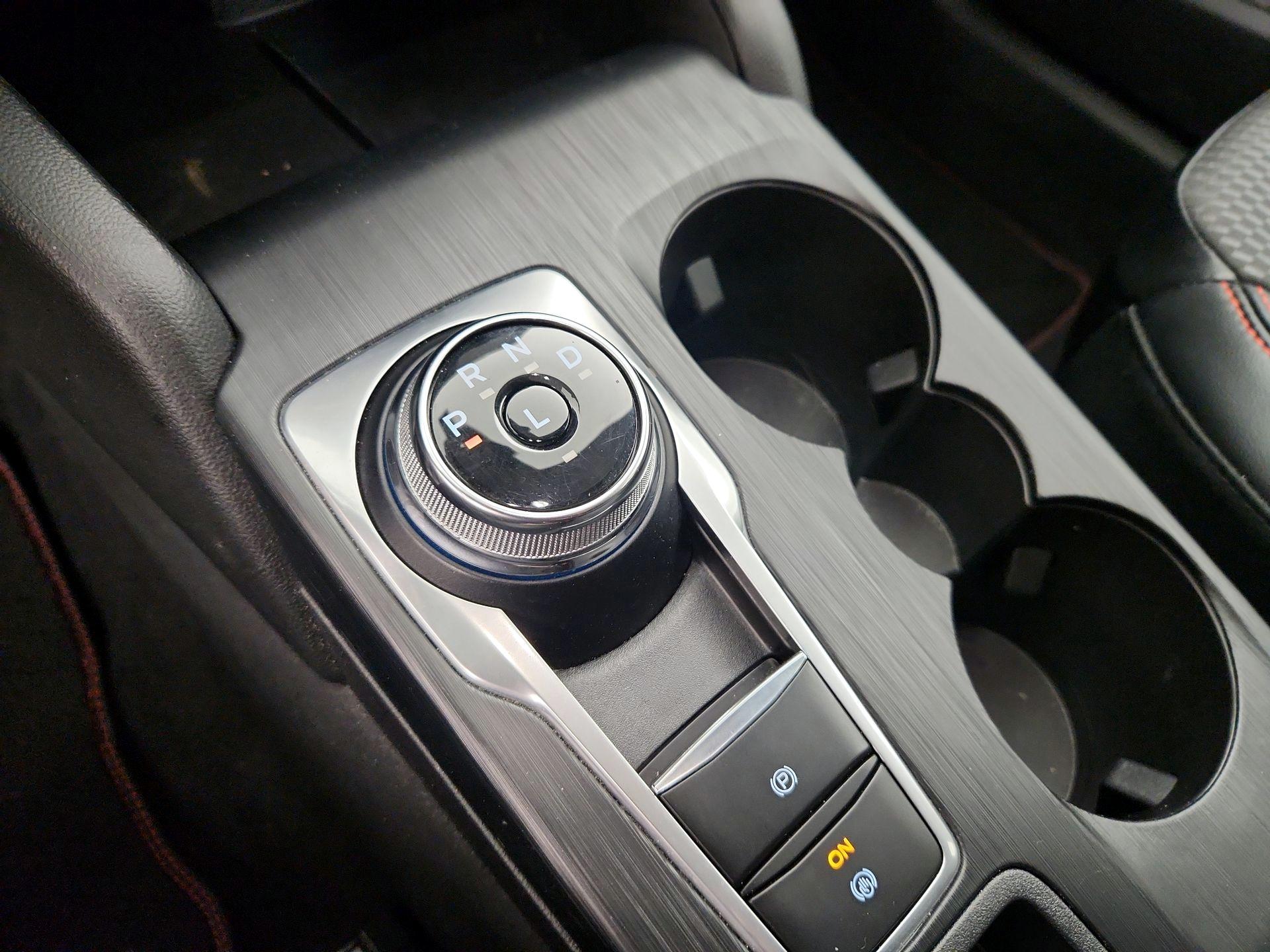 Thumbnail: 2023 Ford Escape - 17