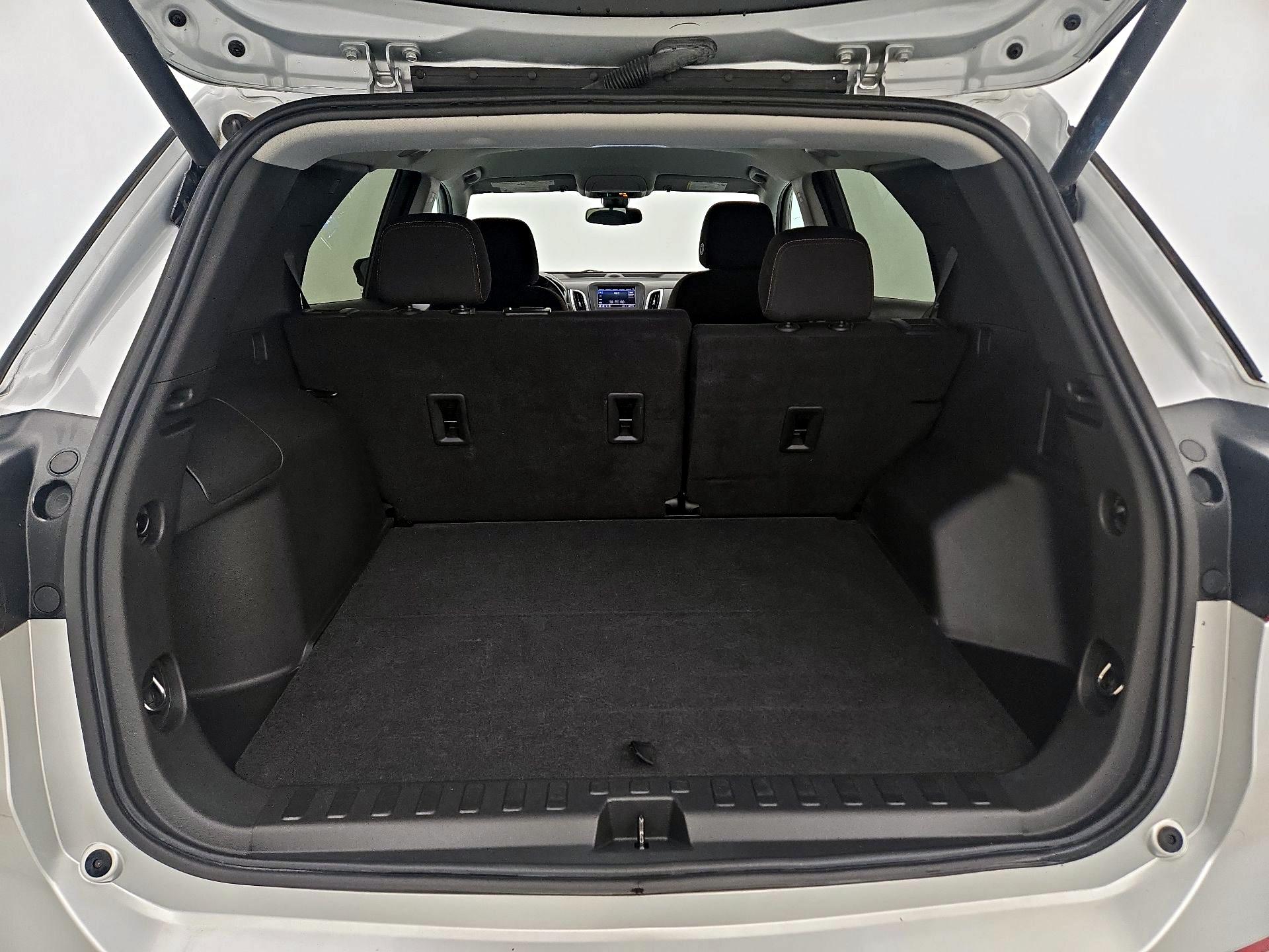 Thumbnail: 2021 Chevrolet Equinox - 20