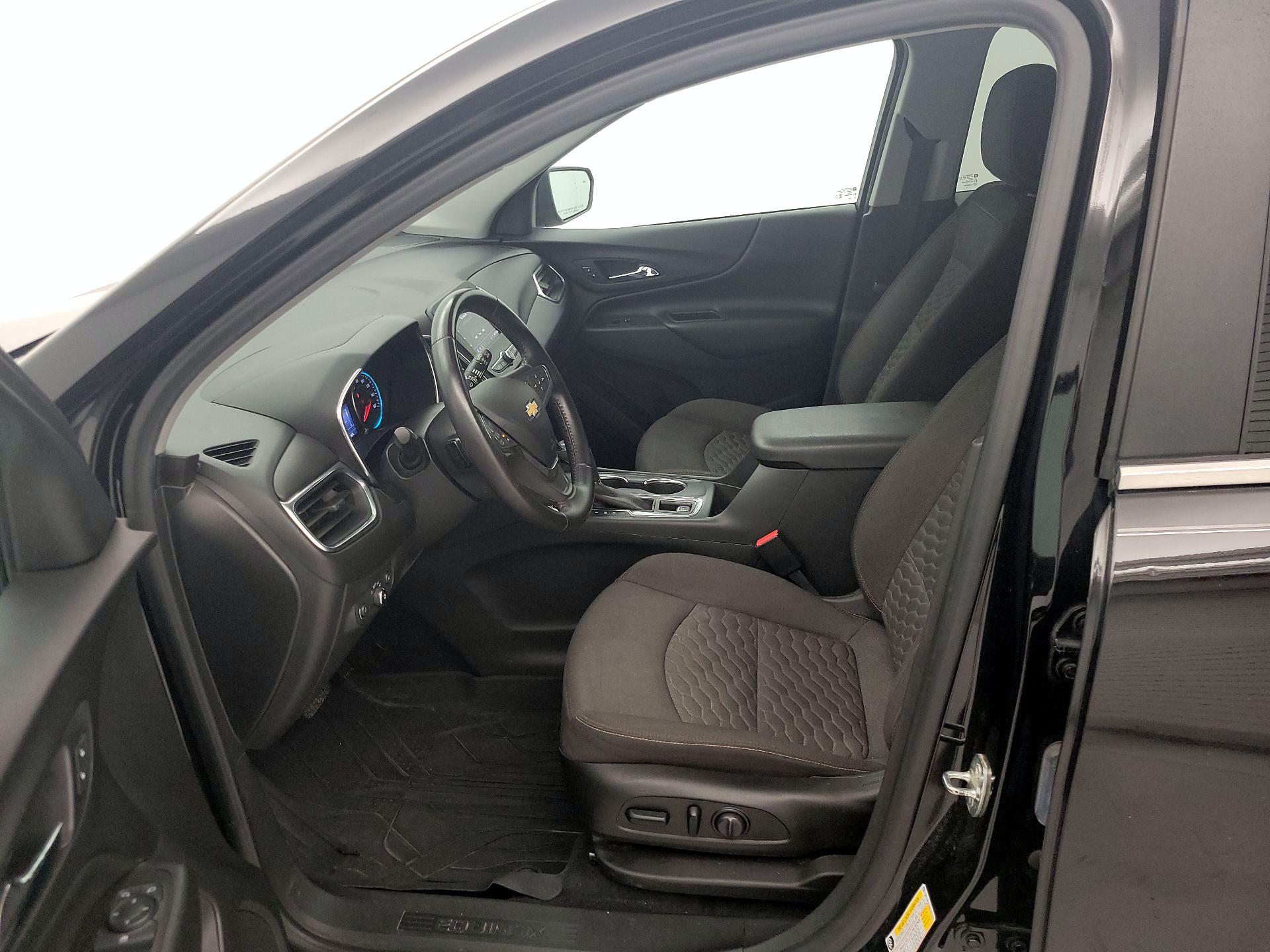 Thumbnail: 2021 Chevrolet Equinox - 11