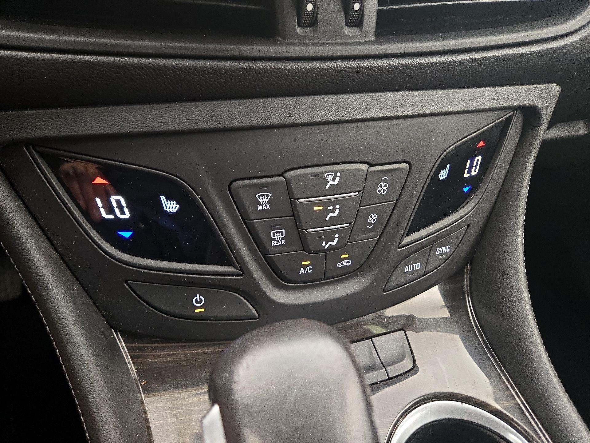 Thumbnail: 2020 Buick Envision - 16