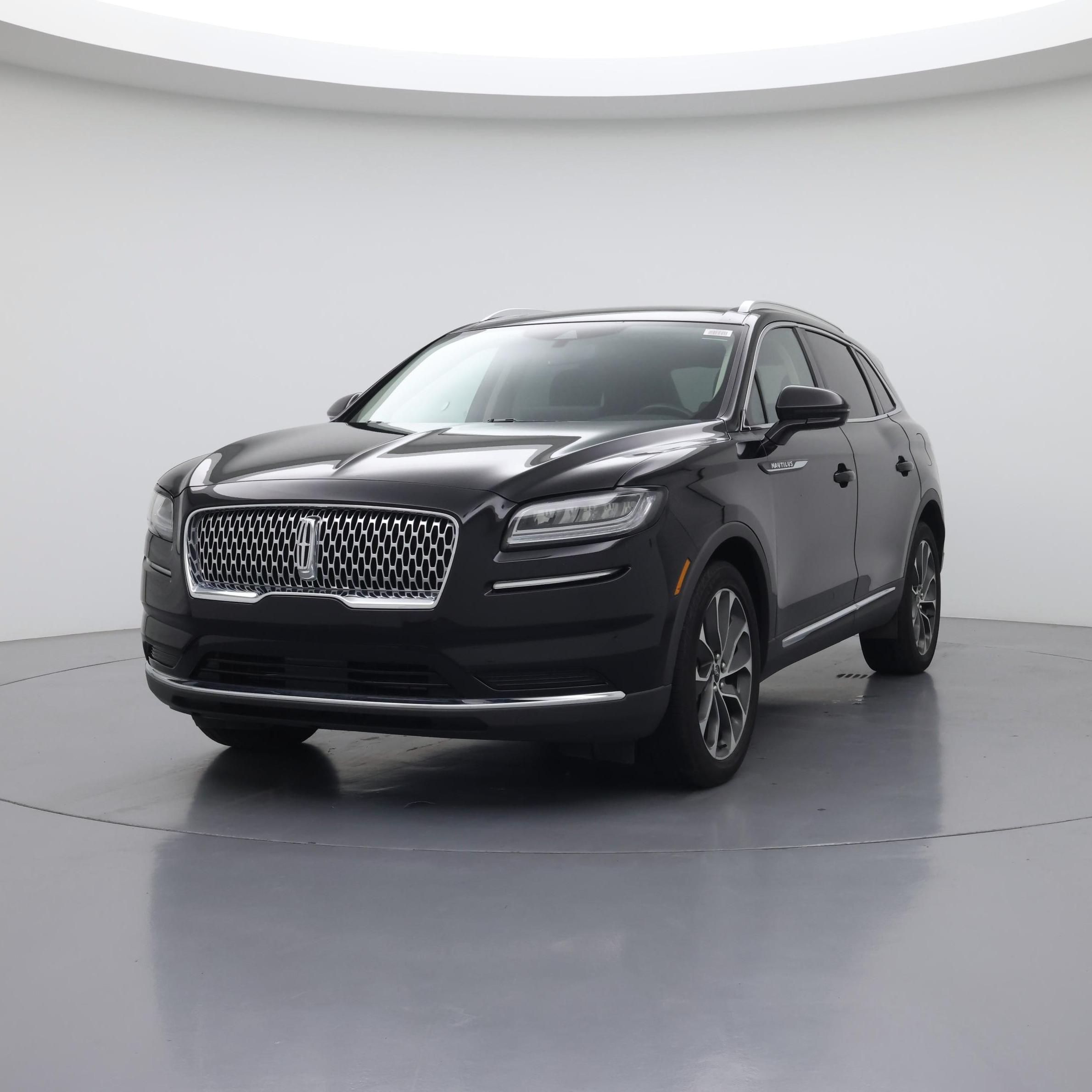 Thumbnail: 2023 Lincoln Nautilus - 4