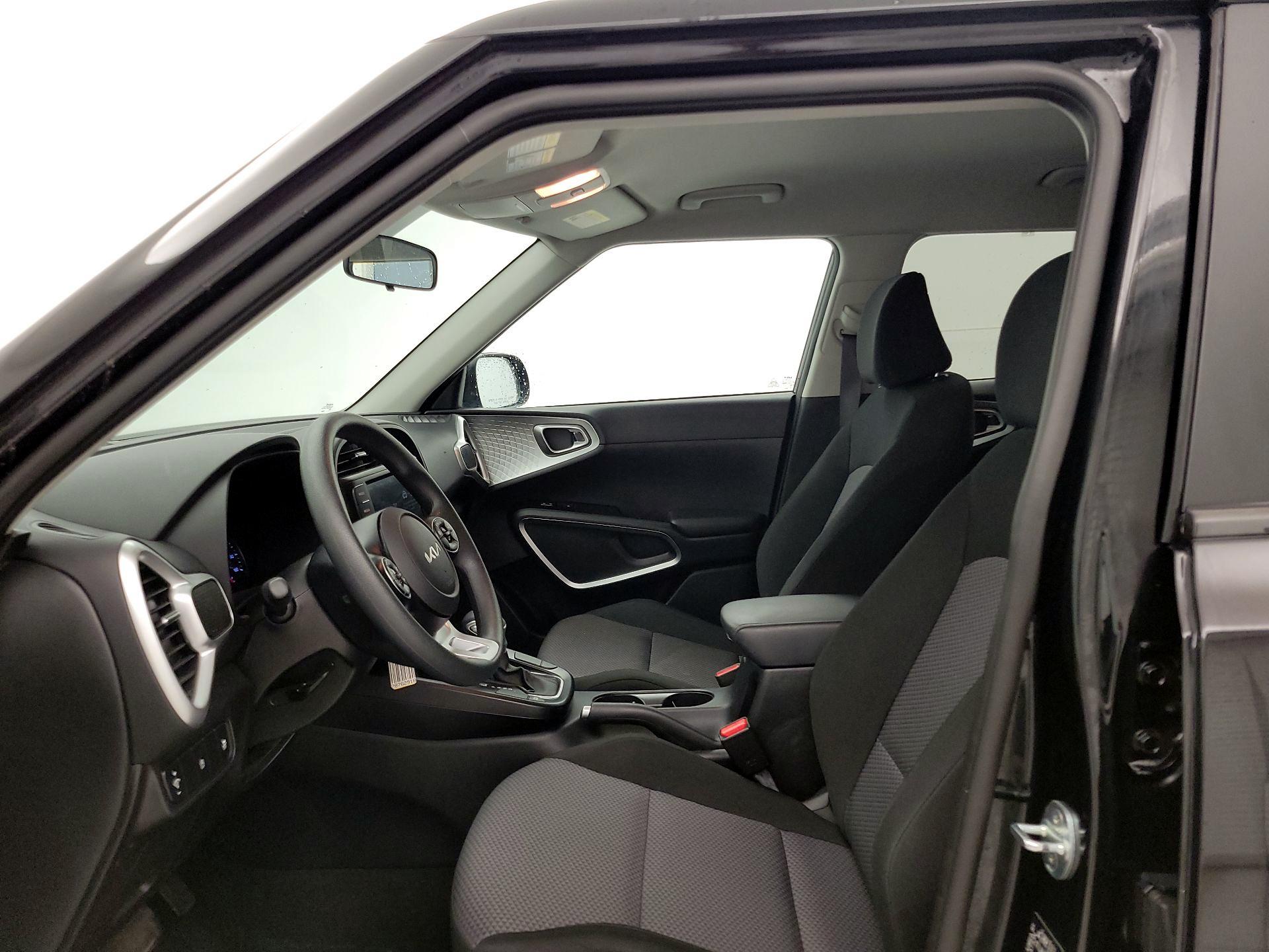 Thumbnail: 2022 Kia Soul - 11