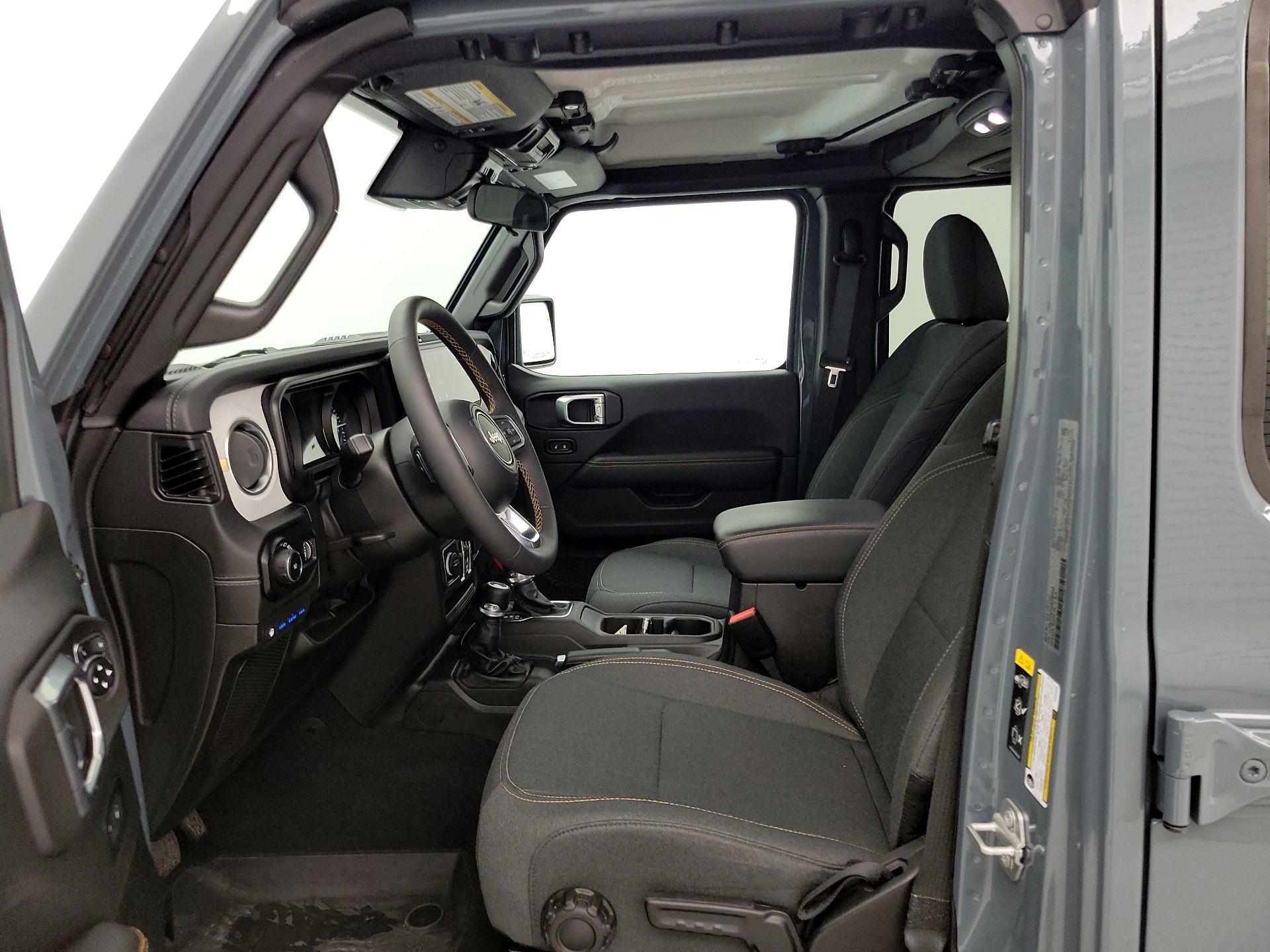 Thumbnail: 2024 Jeep Wrangler - 11