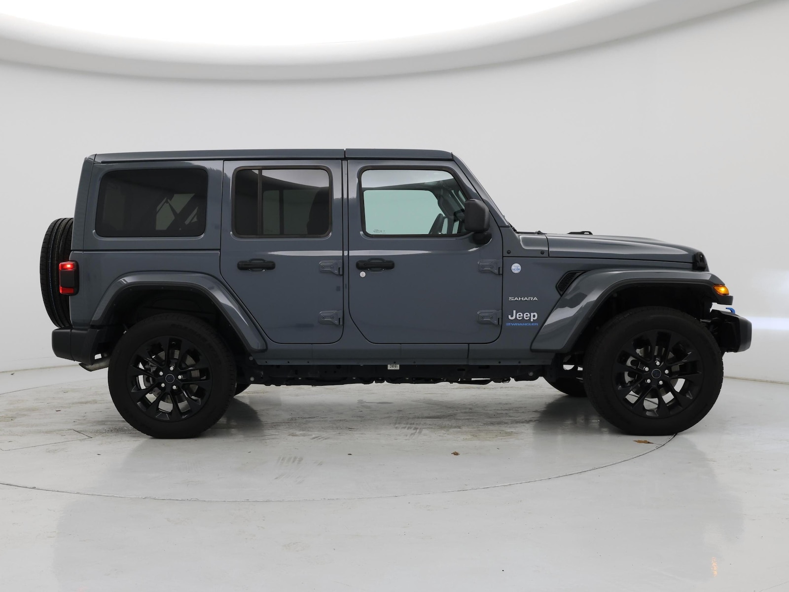 2024 Jeep Wrangler 4xe Sahara 4XE - Photo 8