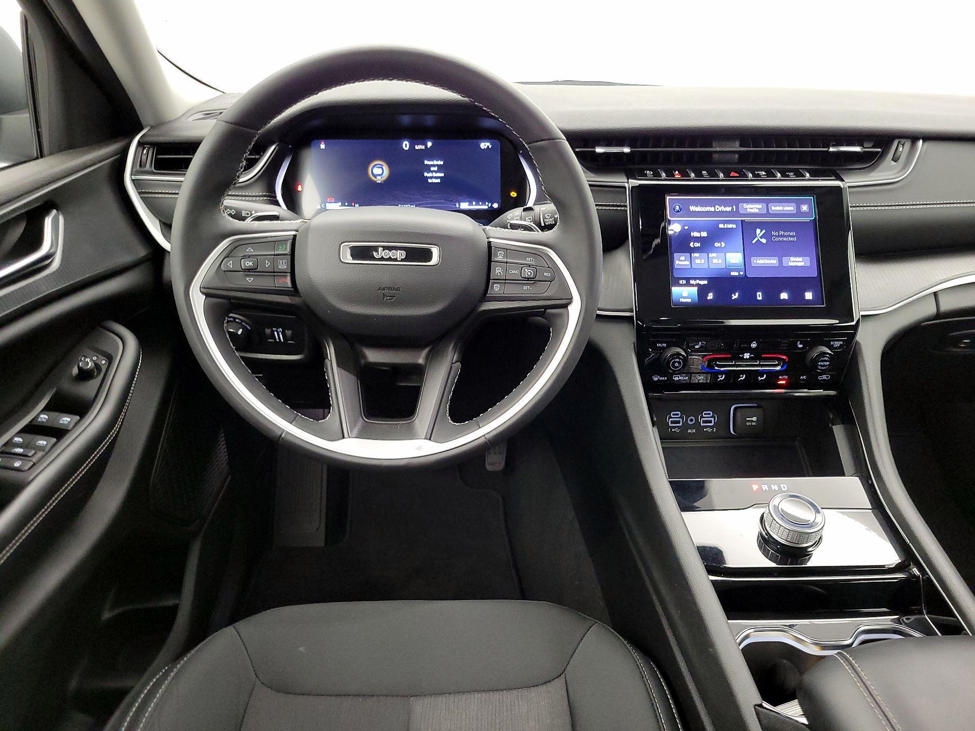 Thumbnail: 2023 Jeep Grand Cherokee - 10