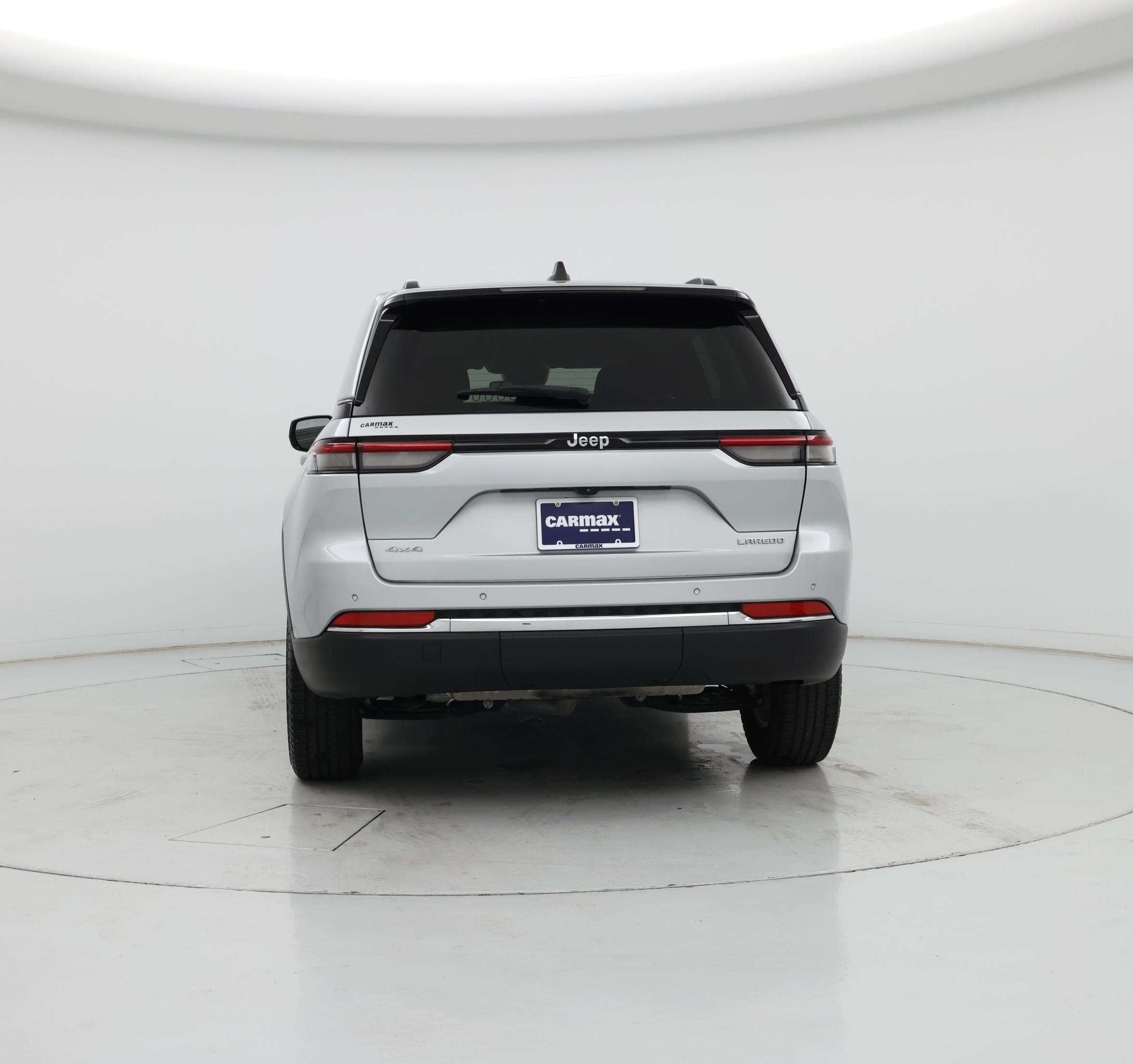 Thumbnail: 2023 Jeep Grand Cherokee - 6