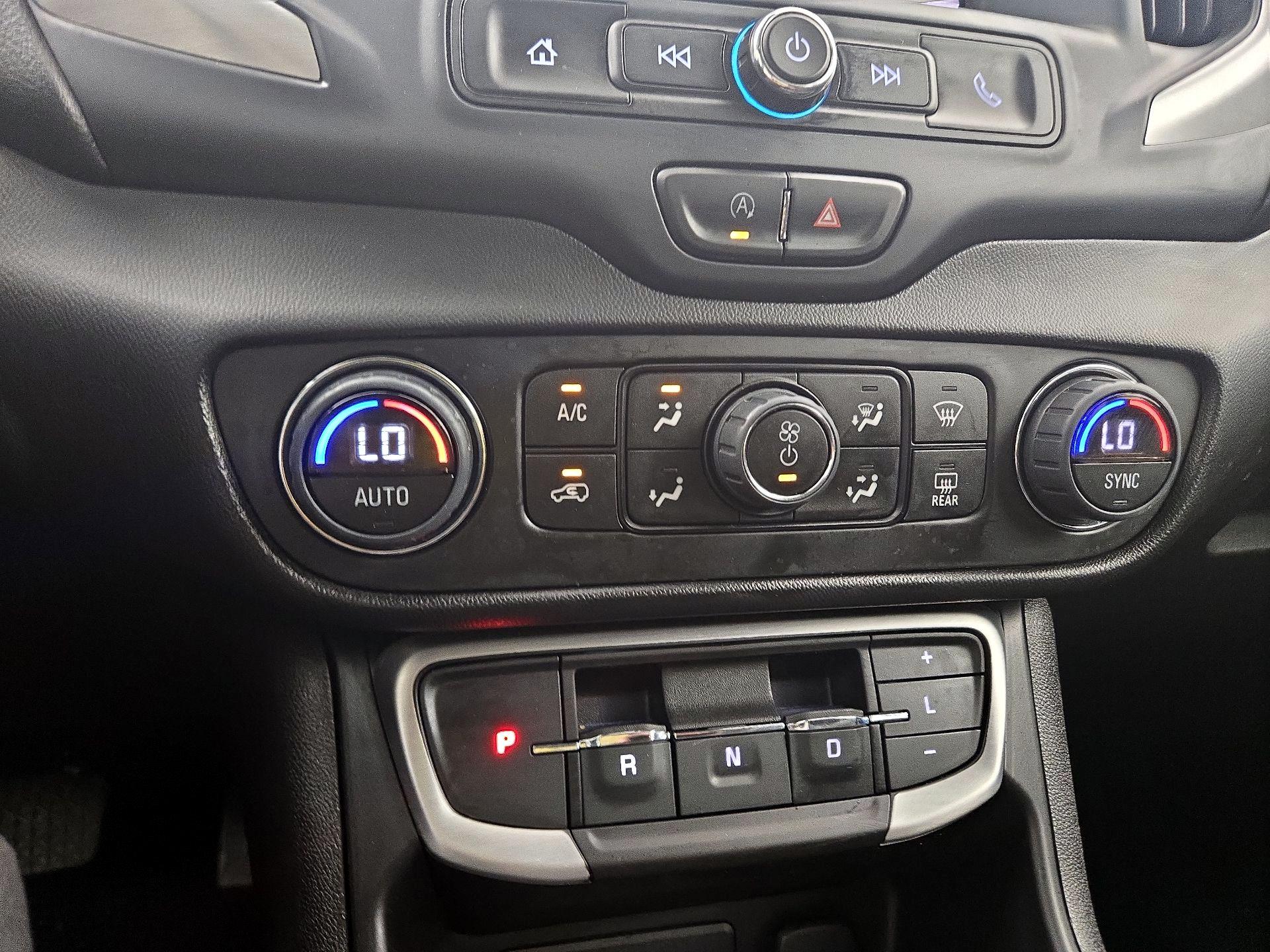 Thumbnail: 2023 GMC Terrain - 16