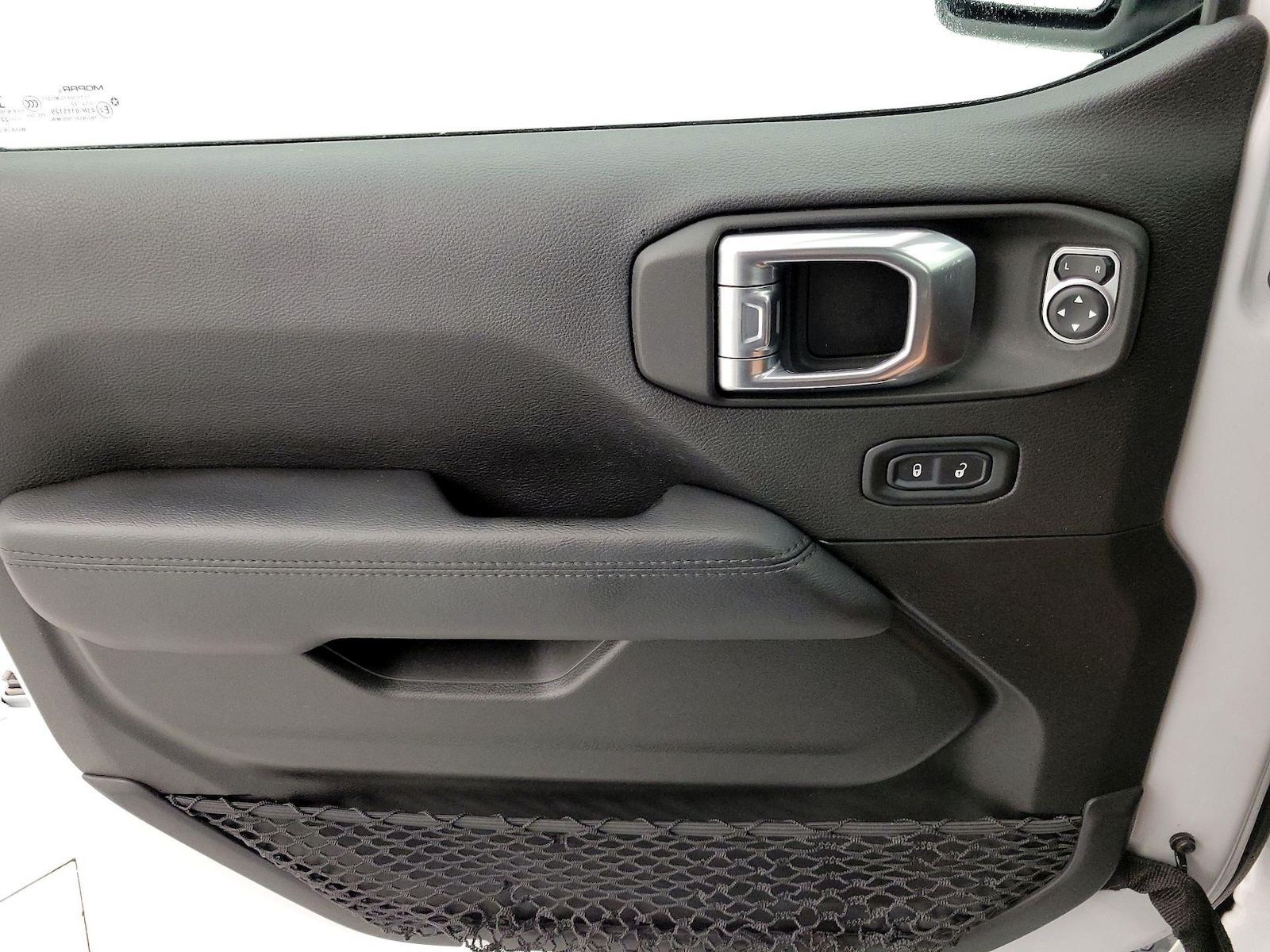 2022 Jeep Wrangler Unlimited Sahara Altitude - Photo 13