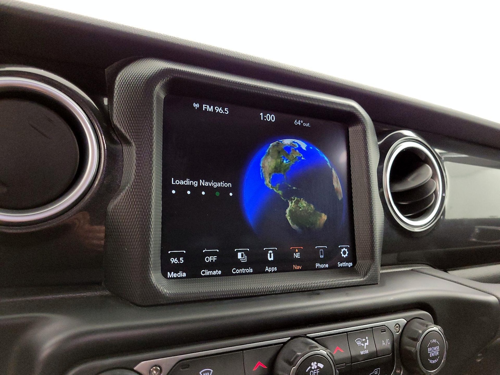 2022 Jeep Wrangler Unlimited Sahara Altitude - Photo 15