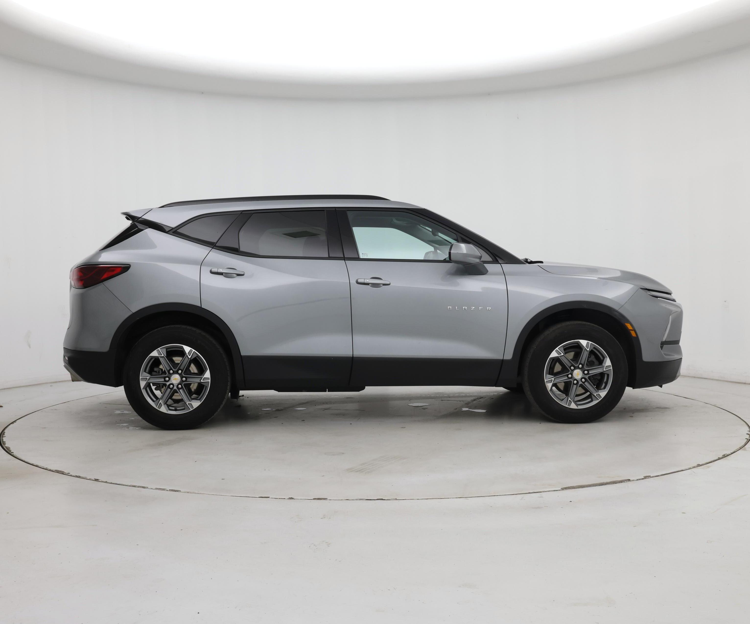 Thumbnail: 2023 Chevrolet Blazer - 7