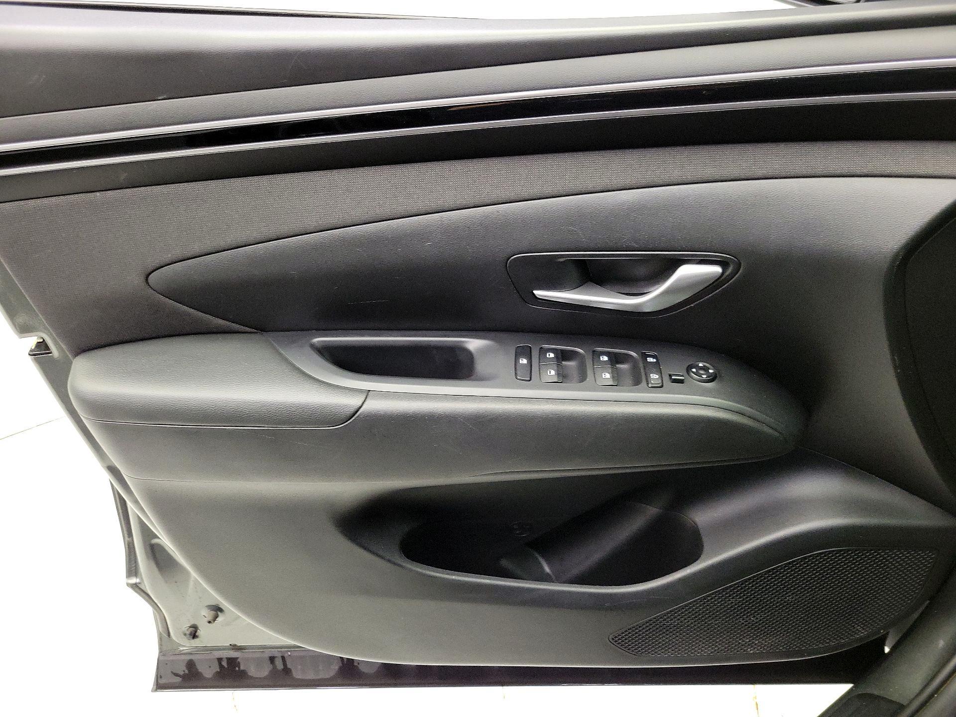 Thumbnail: 2023 Hyundai Tucson - 12