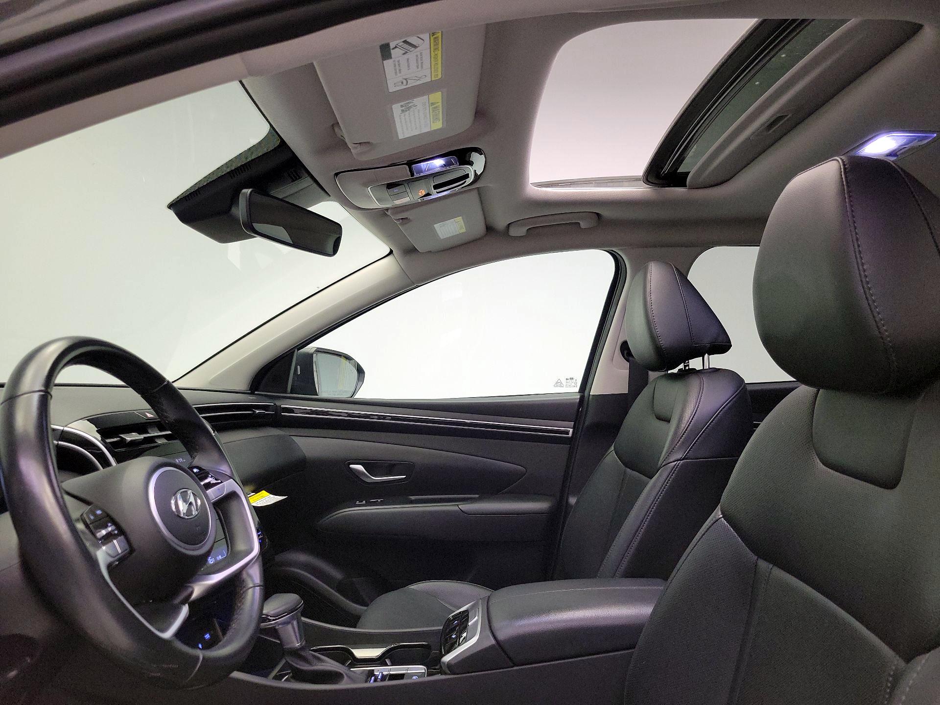 Thumbnail: 2023 Hyundai Tucson - 18