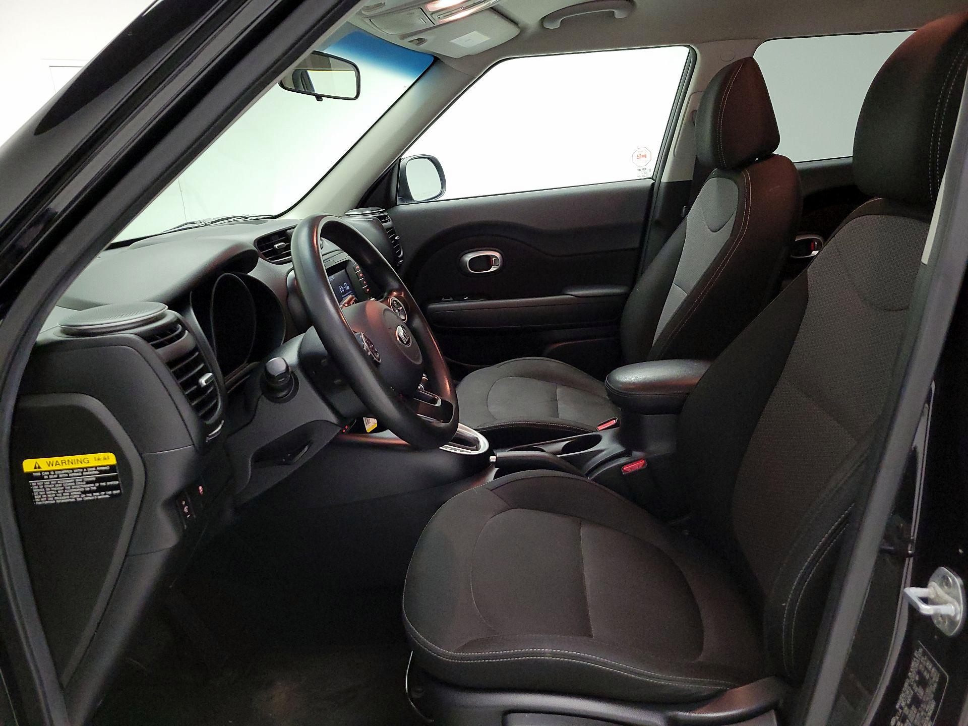 Thumbnail: 2019 Kia Soul - 11