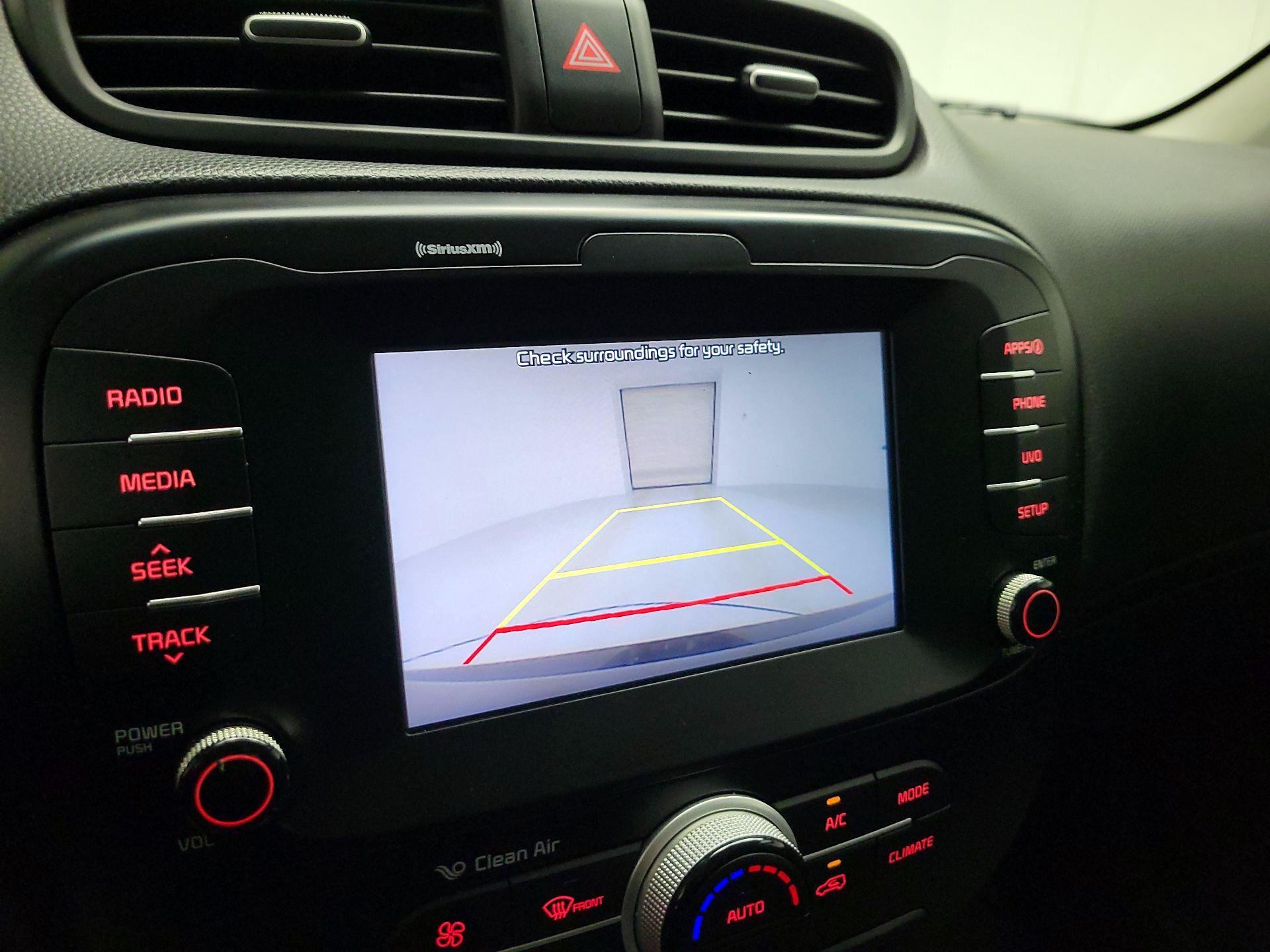 Thumbnail: 2019 Kia Soul - 13