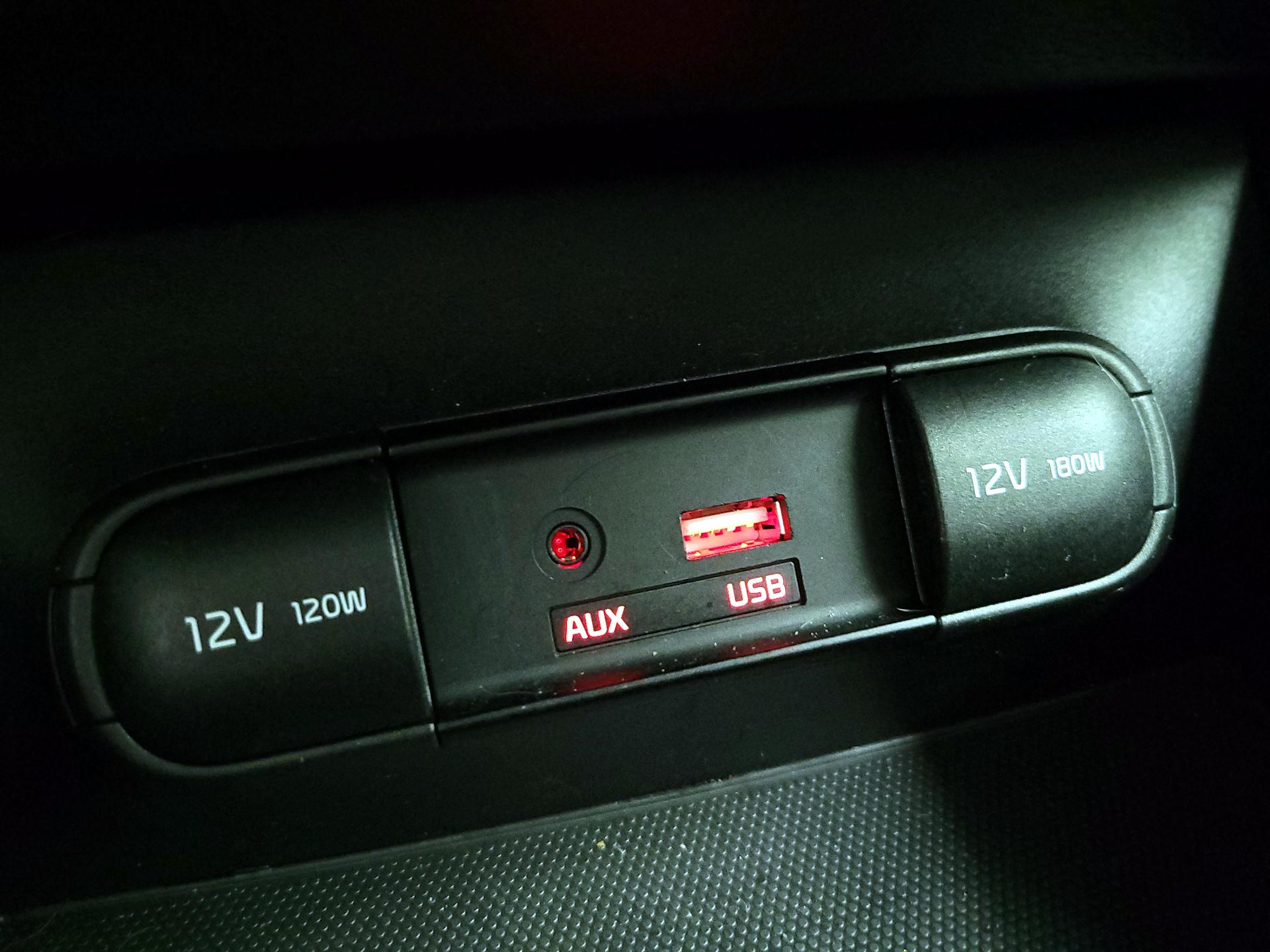 Thumbnail: 2019 Kia Soul - 17