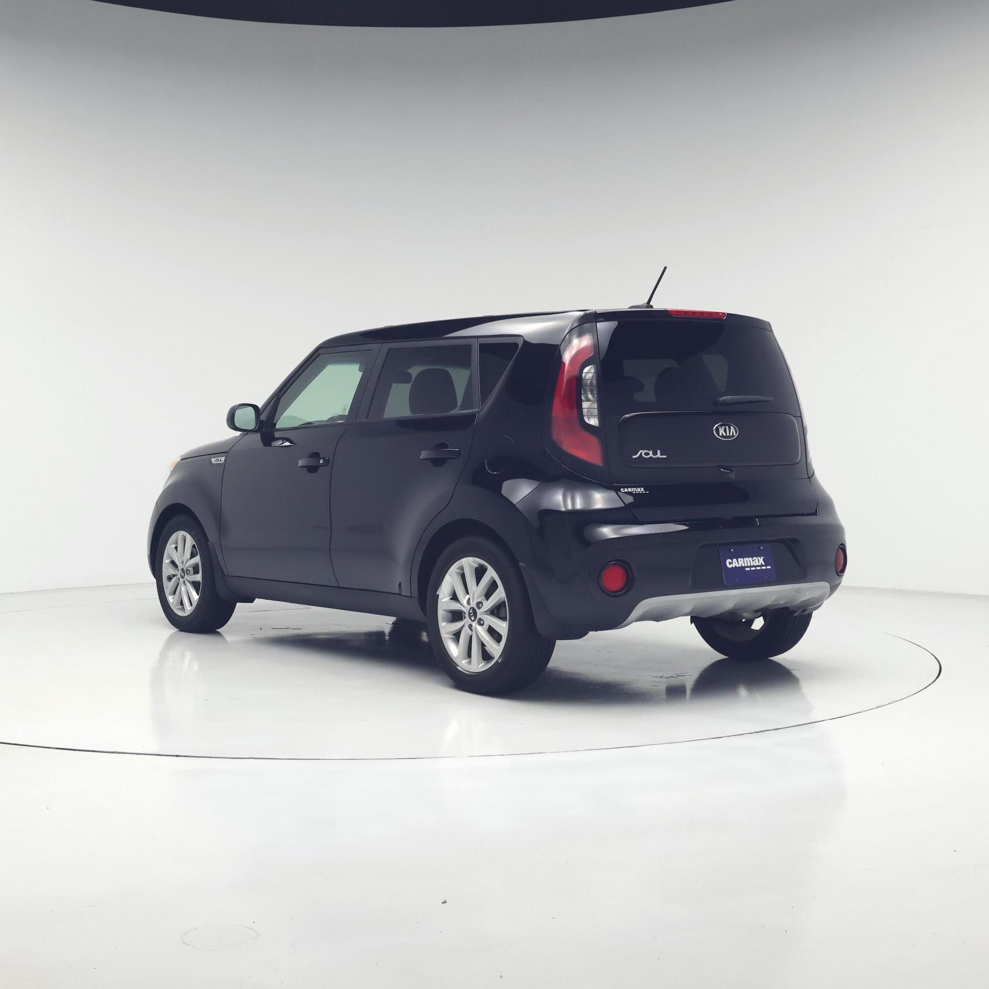 Thumbnail: 2019 Kia Soul - 2