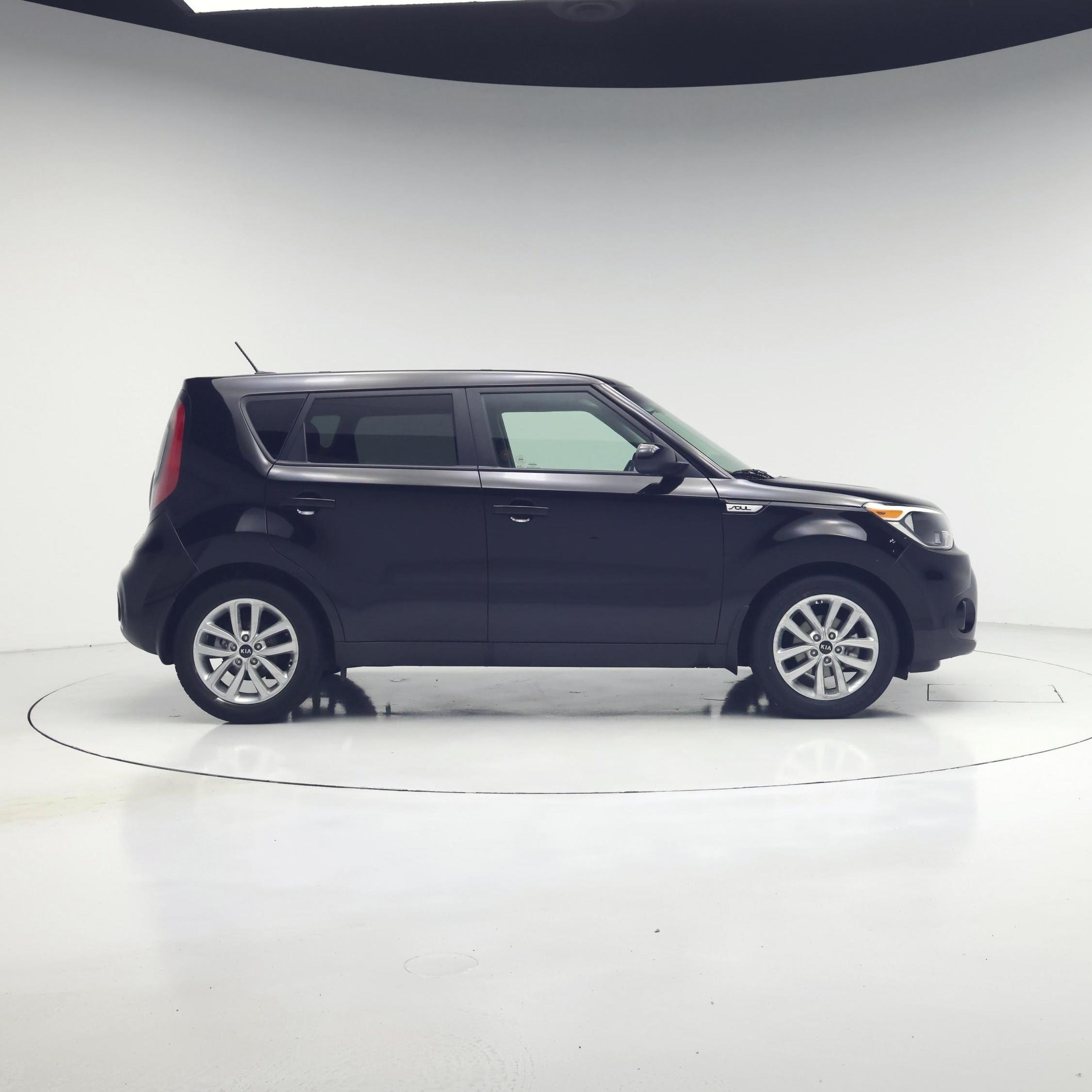 Thumbnail: 2019 Kia Soul - 7