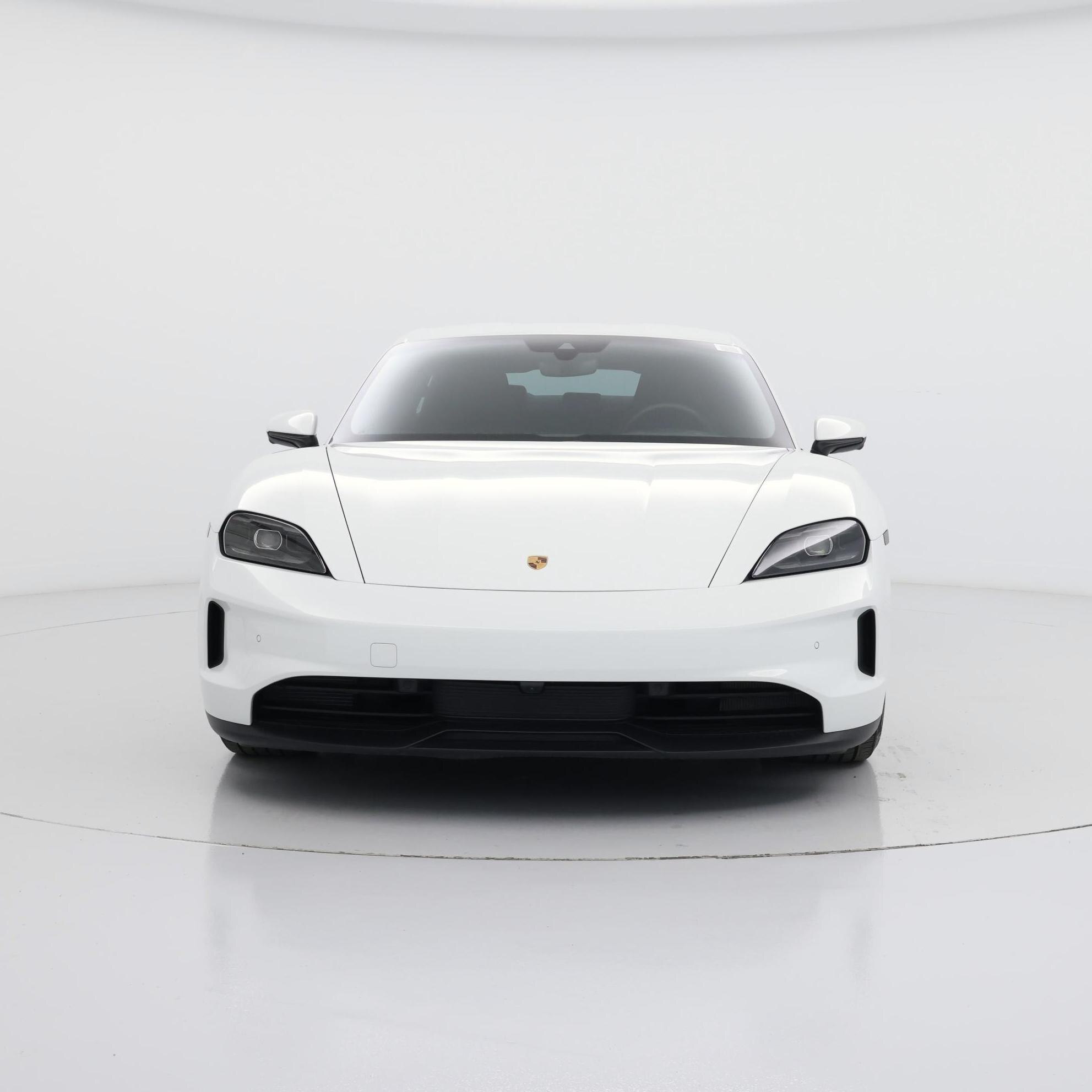 Thumbnail: 2025 Porsche Taycan - 5