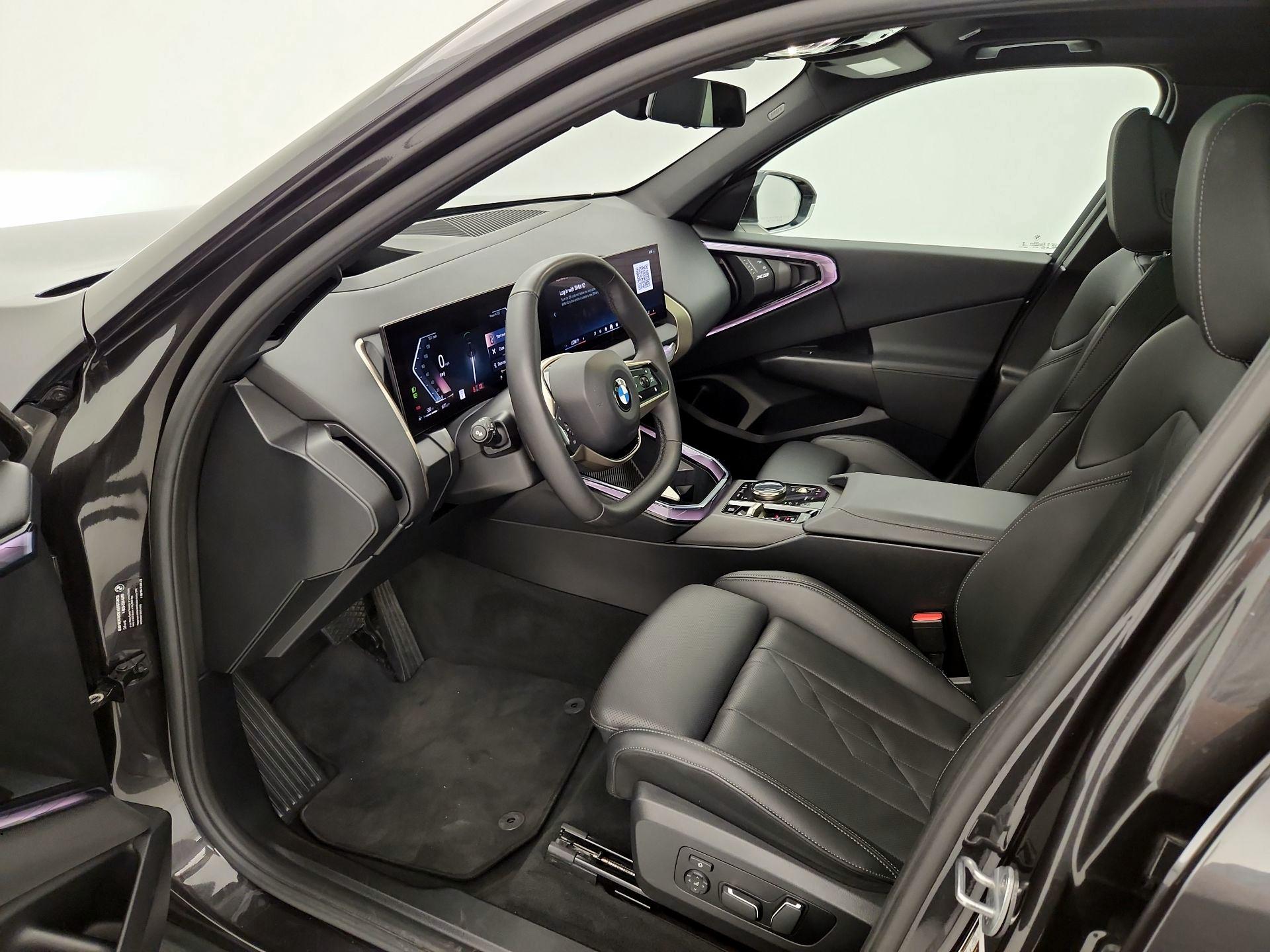 Thumbnail: 2025 BMW X3 - 11