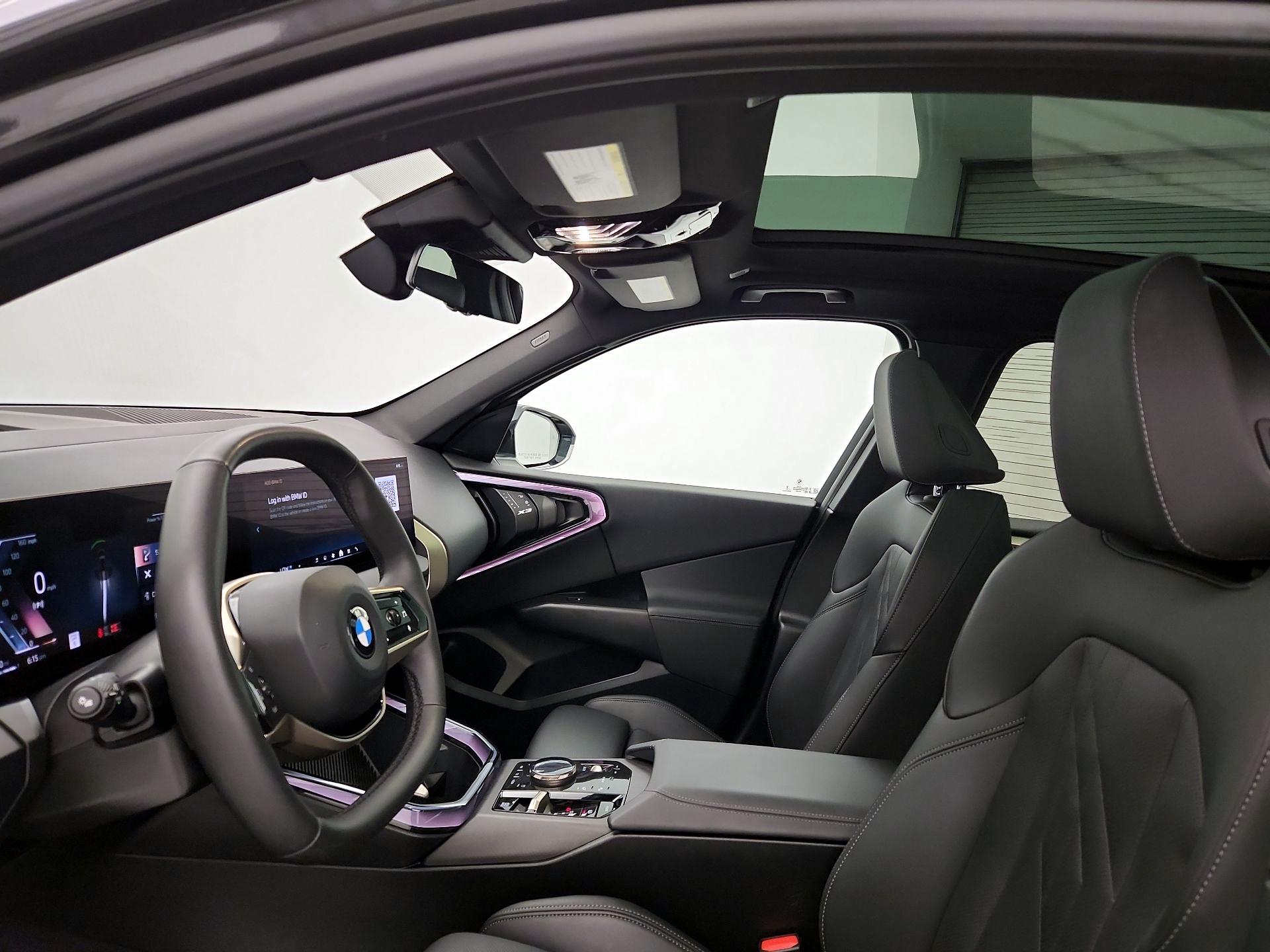 Thumbnail: 2025 BMW X3 - 18
