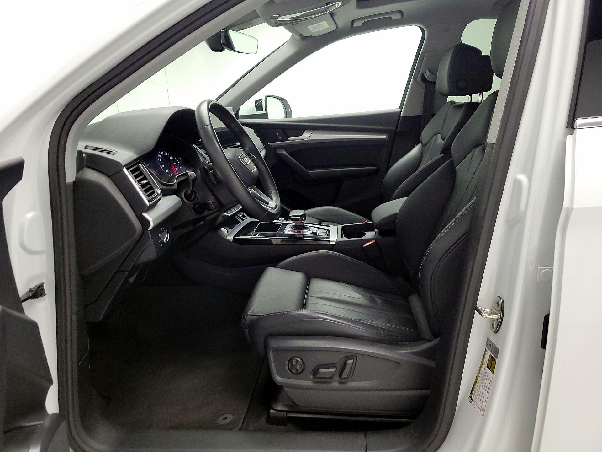 Thumbnail: 2024 Audi Q5 - 11