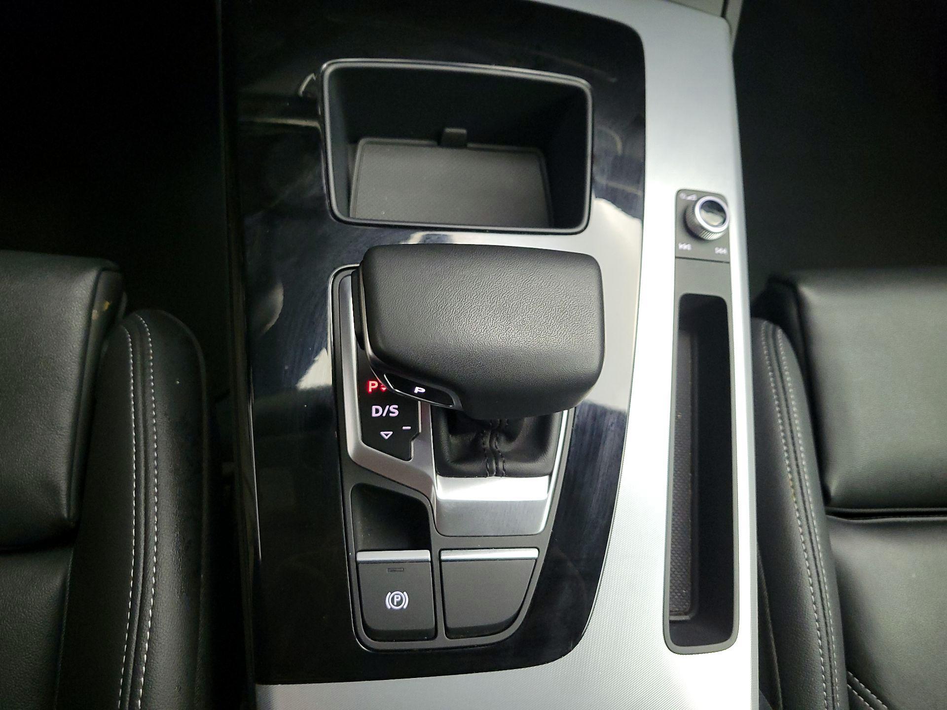 Thumbnail: 2024 Audi Q5 - 18