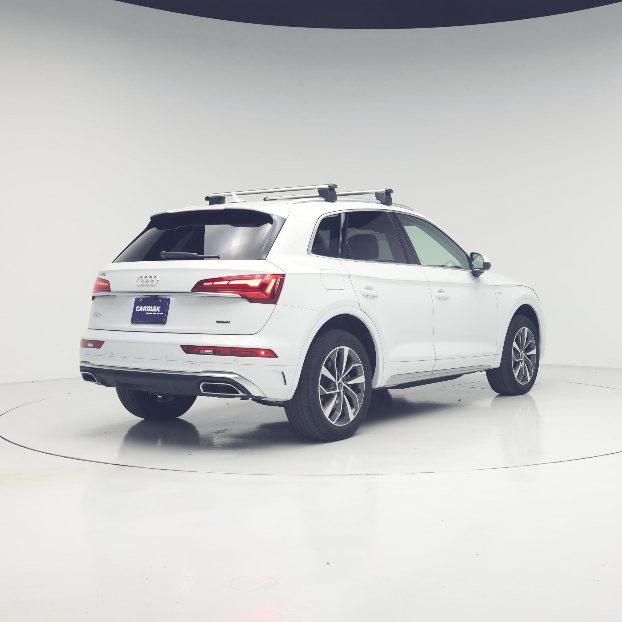 Thumbnail: 2024 Audi Q5 - 8