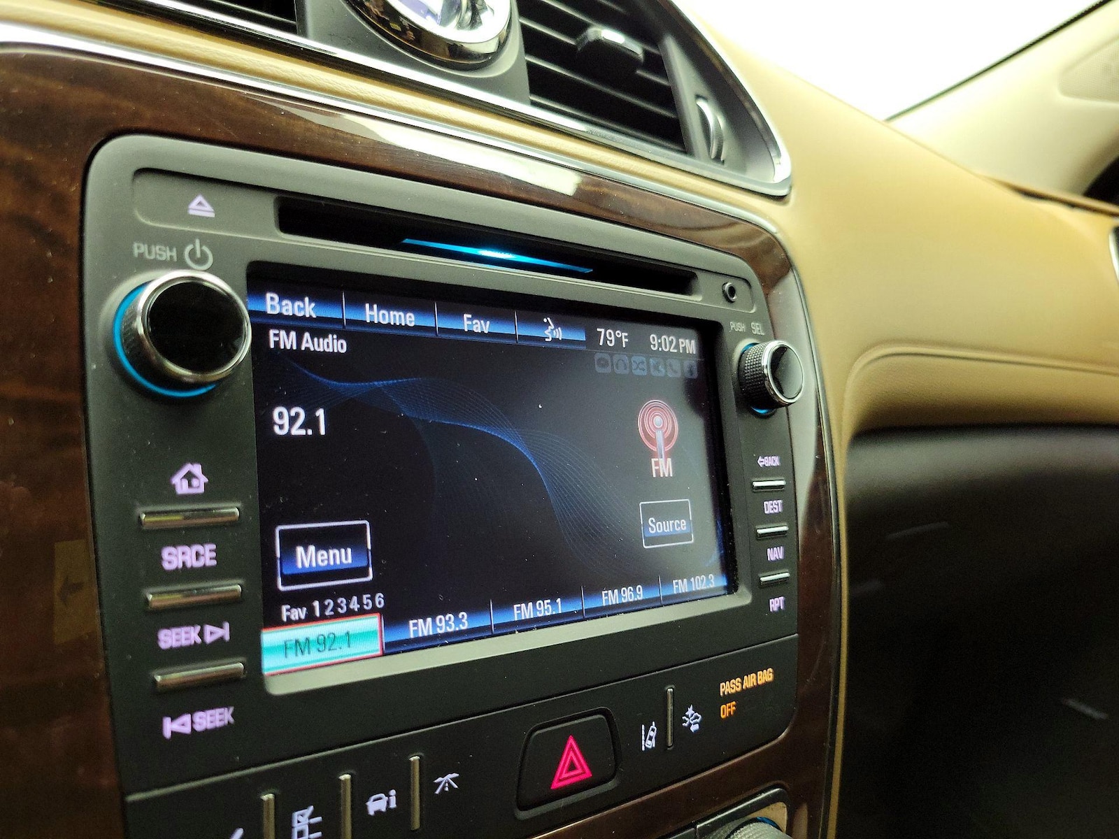 2017 Buick Enclave Premium - Photo 17