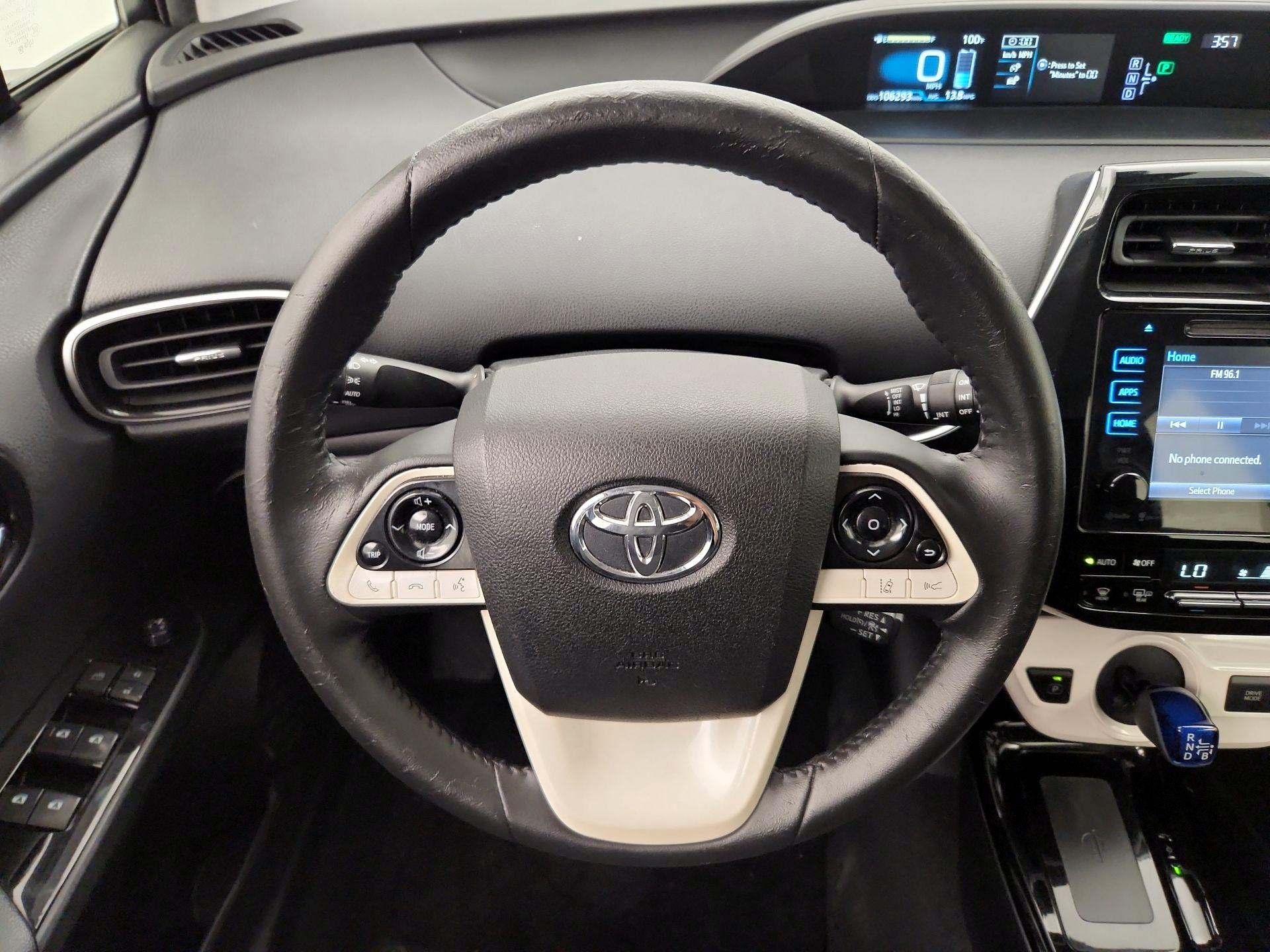 Thumbnail: 2018 Toyota Prius - 10
