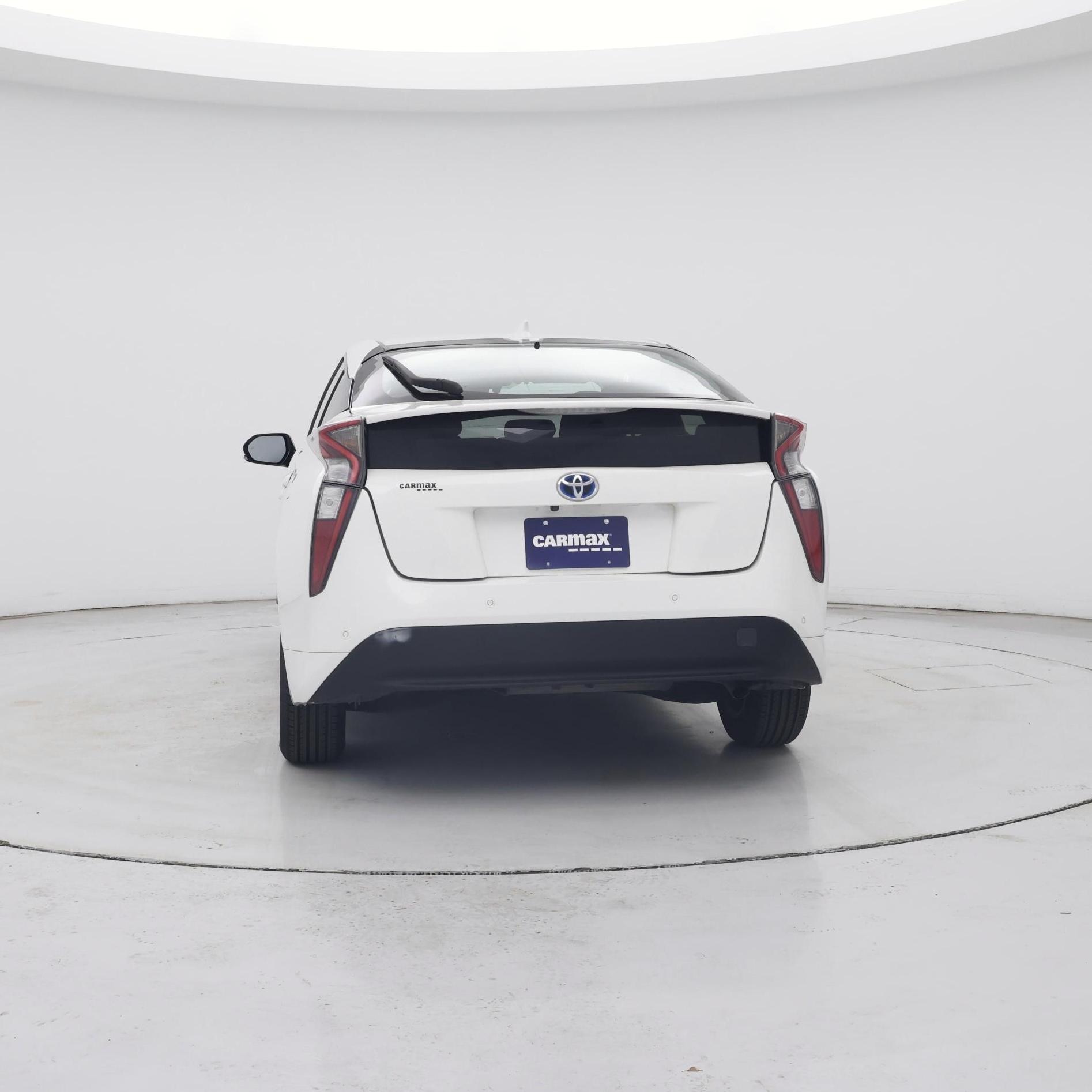 Thumbnail: 2018 Toyota Prius - 6
